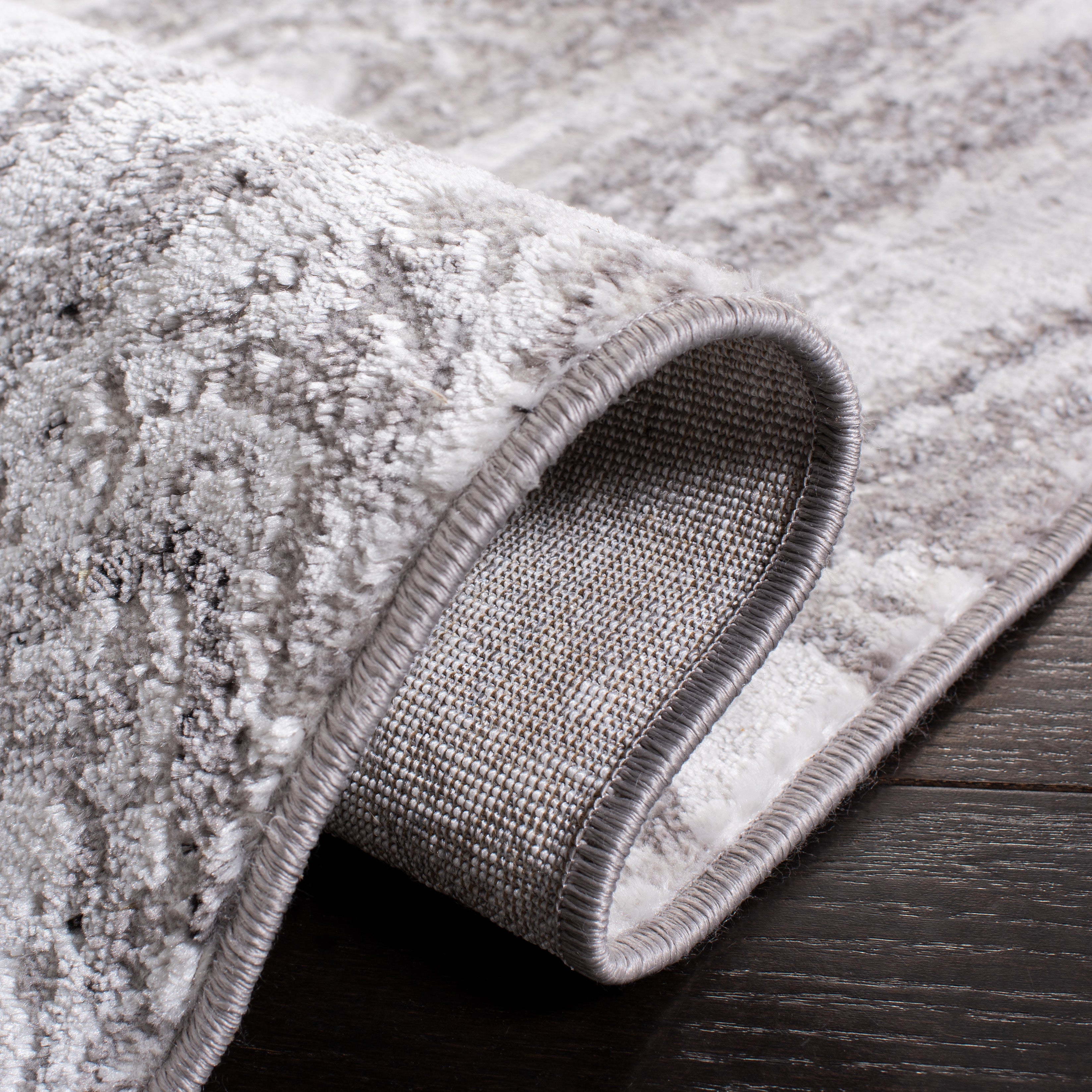 AMELIA 246 – GREY / GOLD