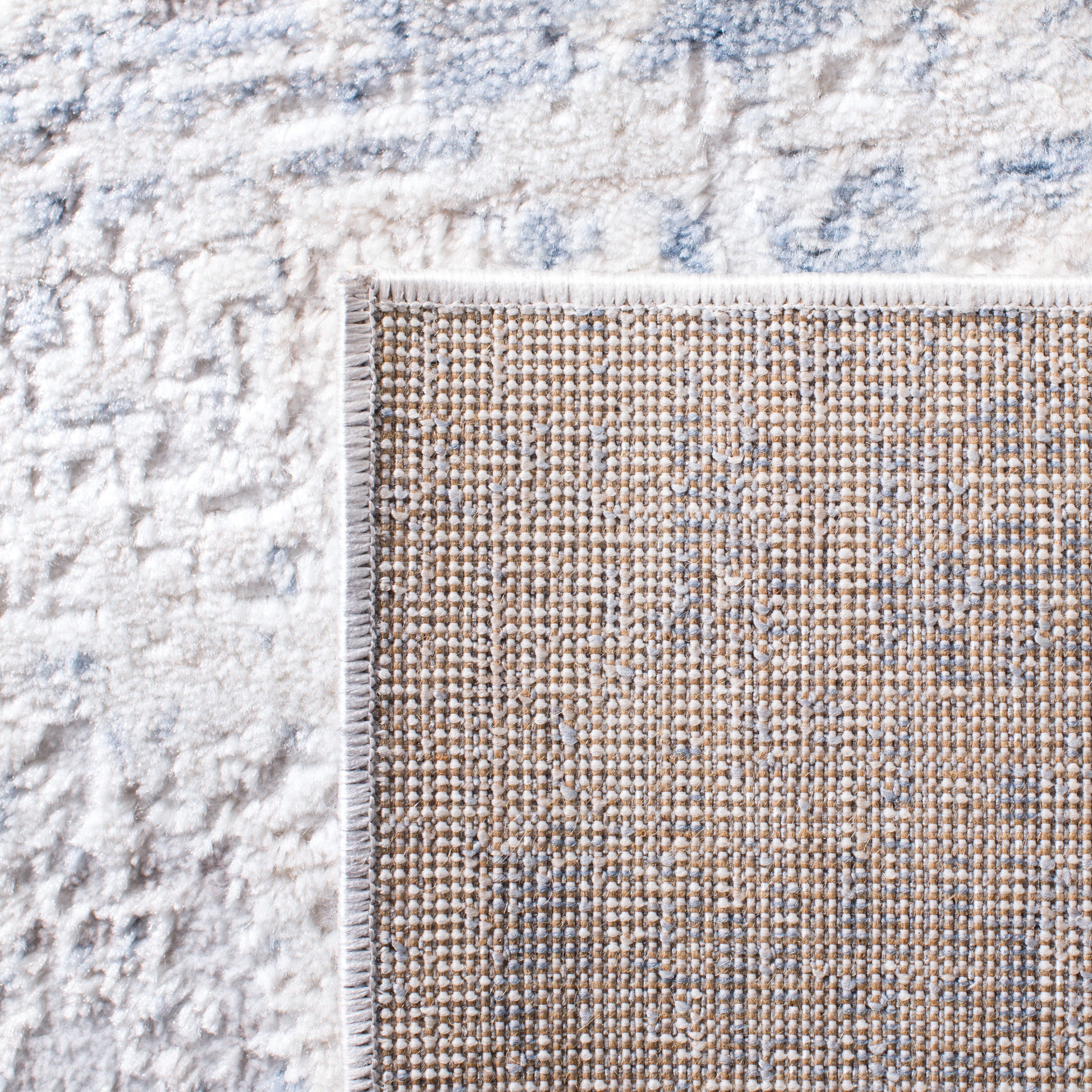AMELIA 700 â€“ IVORY / BLUE