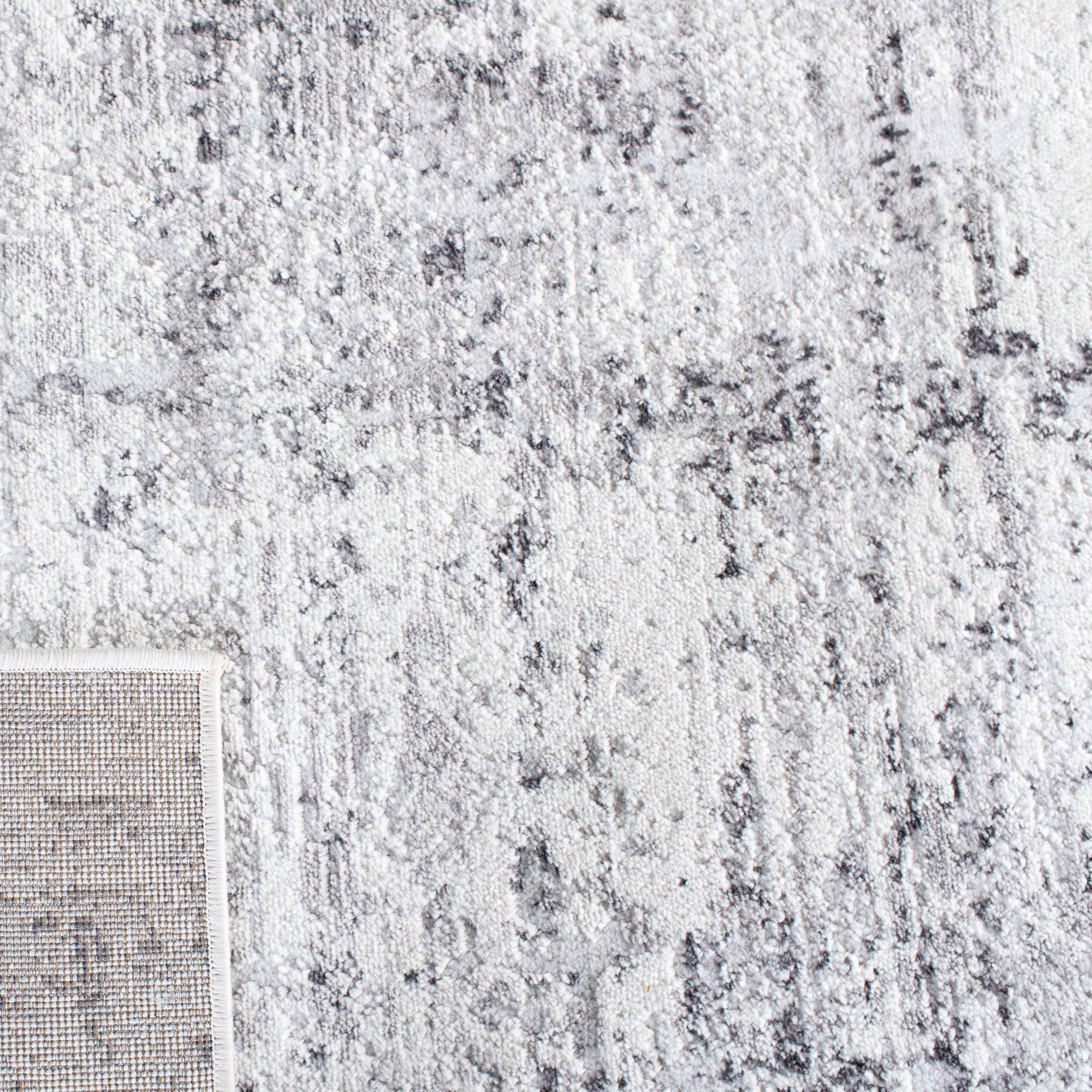 AMELIA 700 â€“ IVORY / GREY
