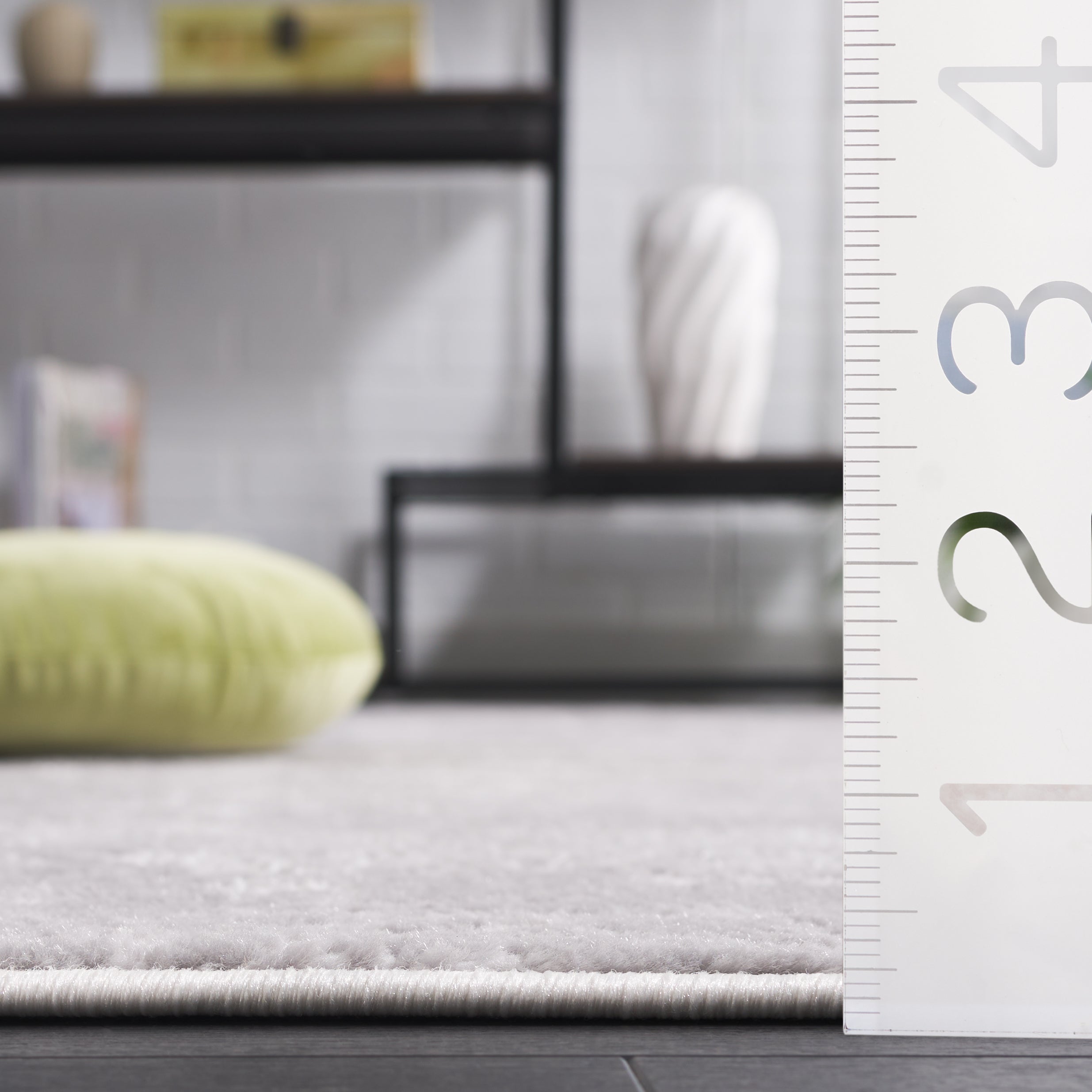 AMELIA 700 â€“ IVORY / STONE GREY