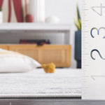 AMELIA 700 â€“ IVORY / LIGHT GREY