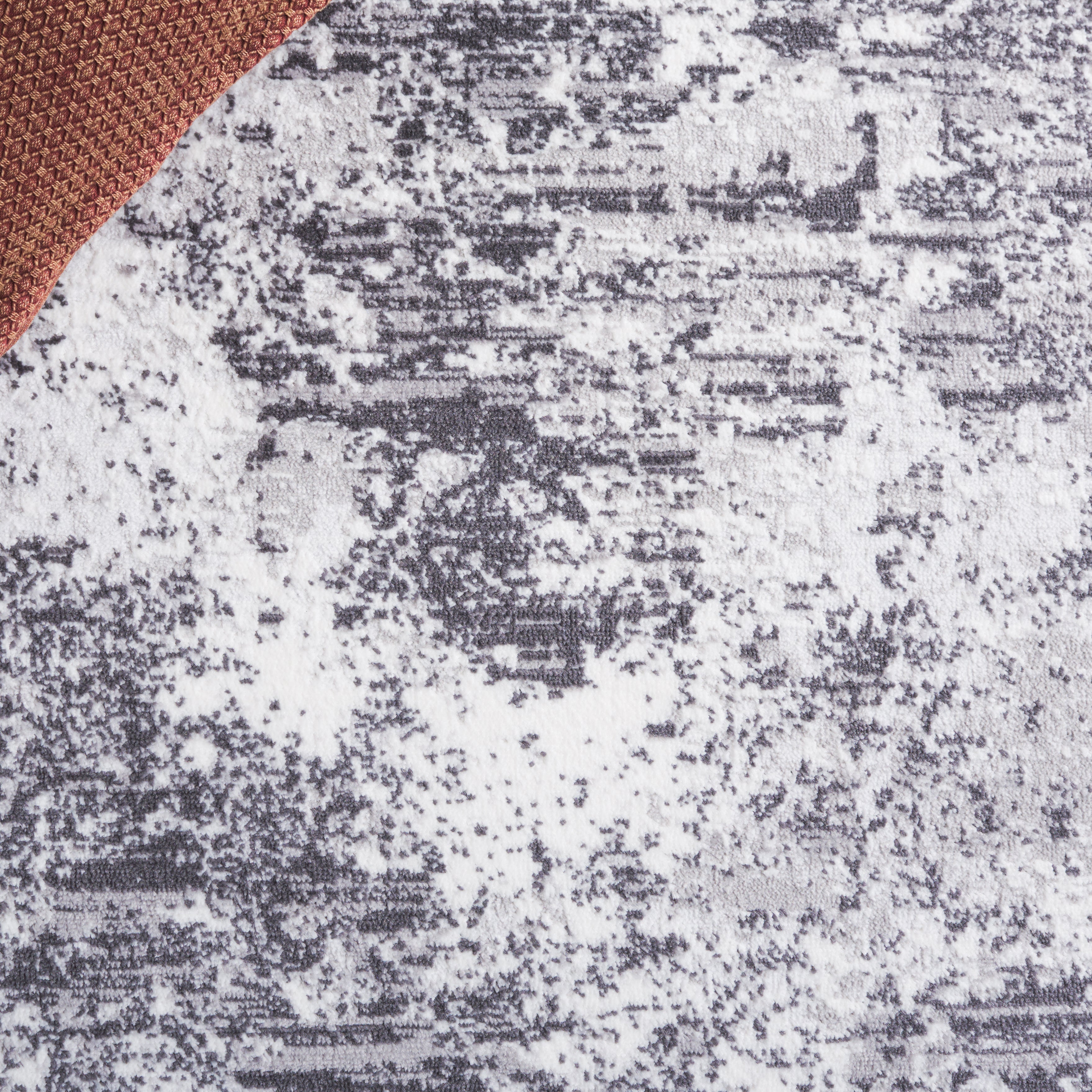 CHARCOAL / IVORY