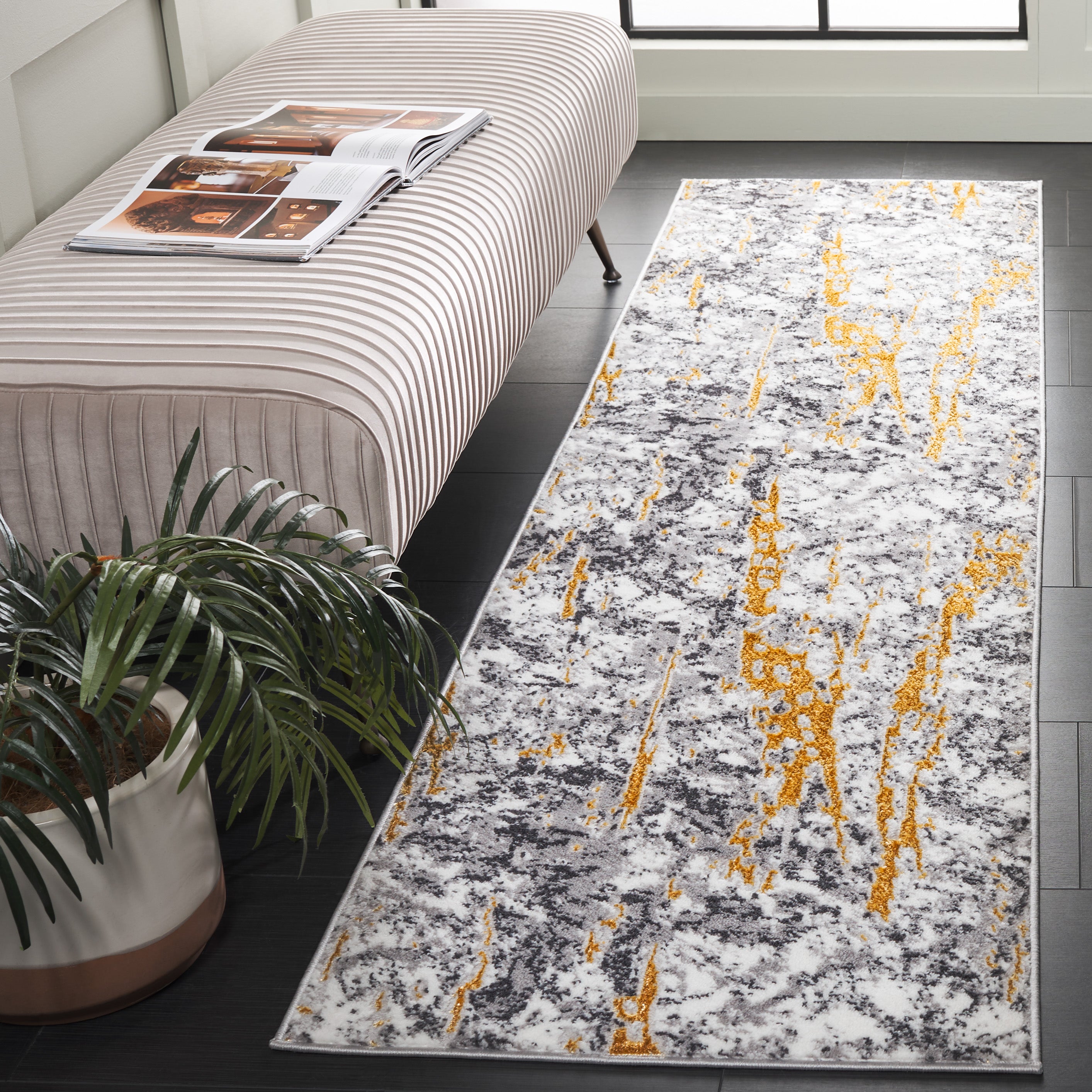 AMELIA 716 – IVORY / GOLD