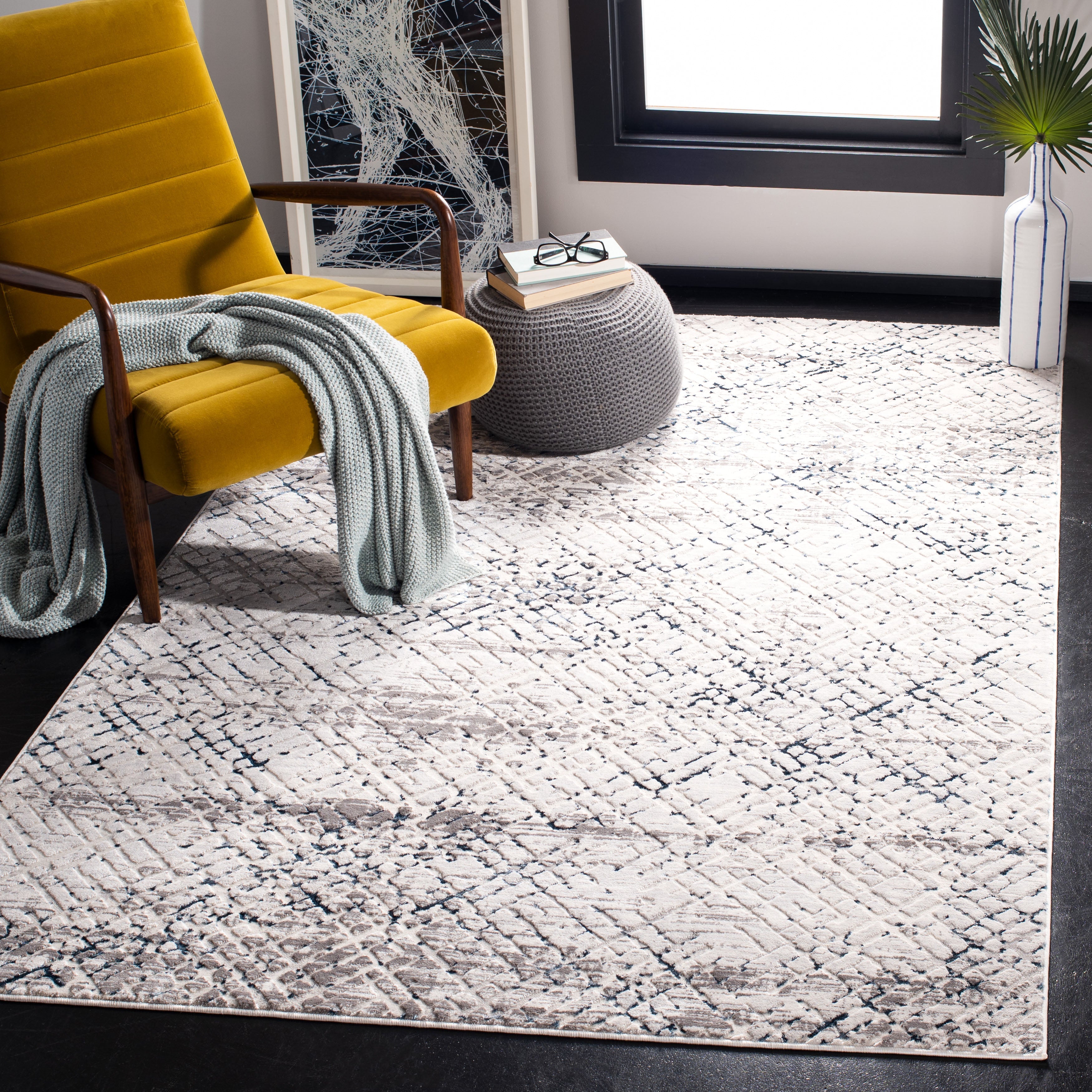 Safavieh Amalfi 552 Rug, Amf552 - Cream / Navy