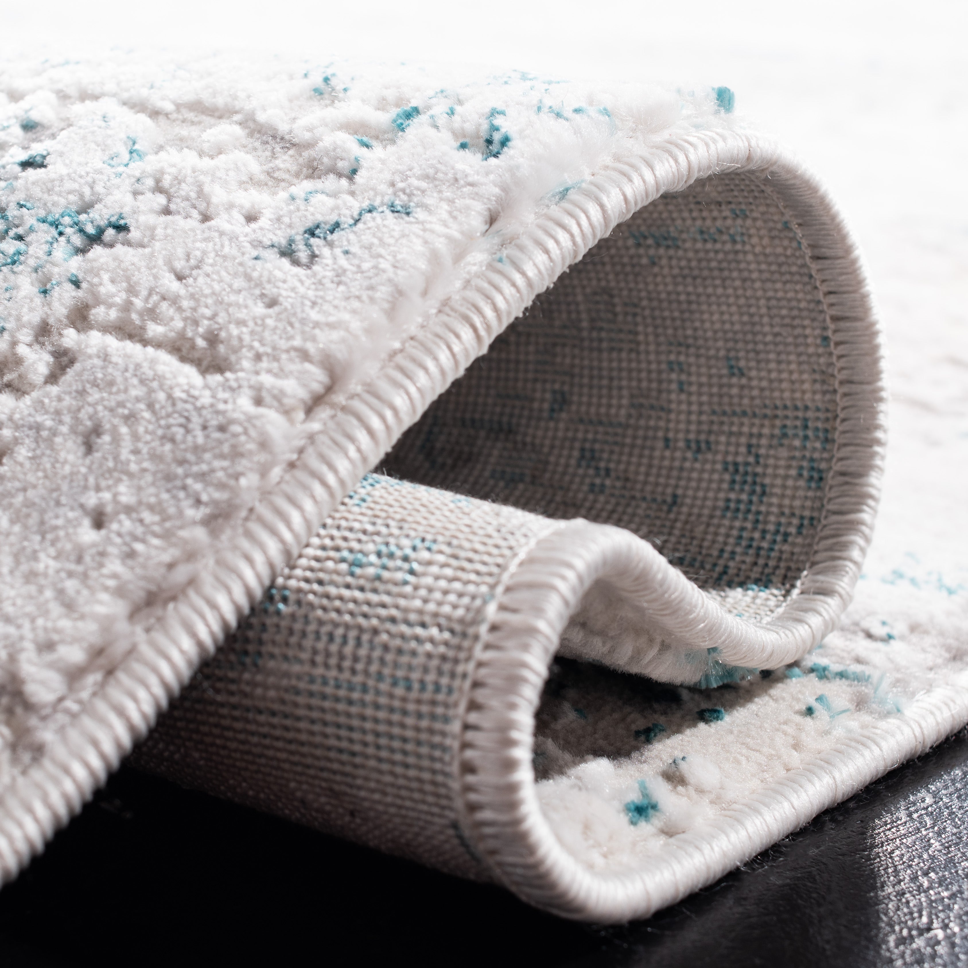 Safavieh Amalfi 572 Rug, Amf572 - Cream / Turquoise