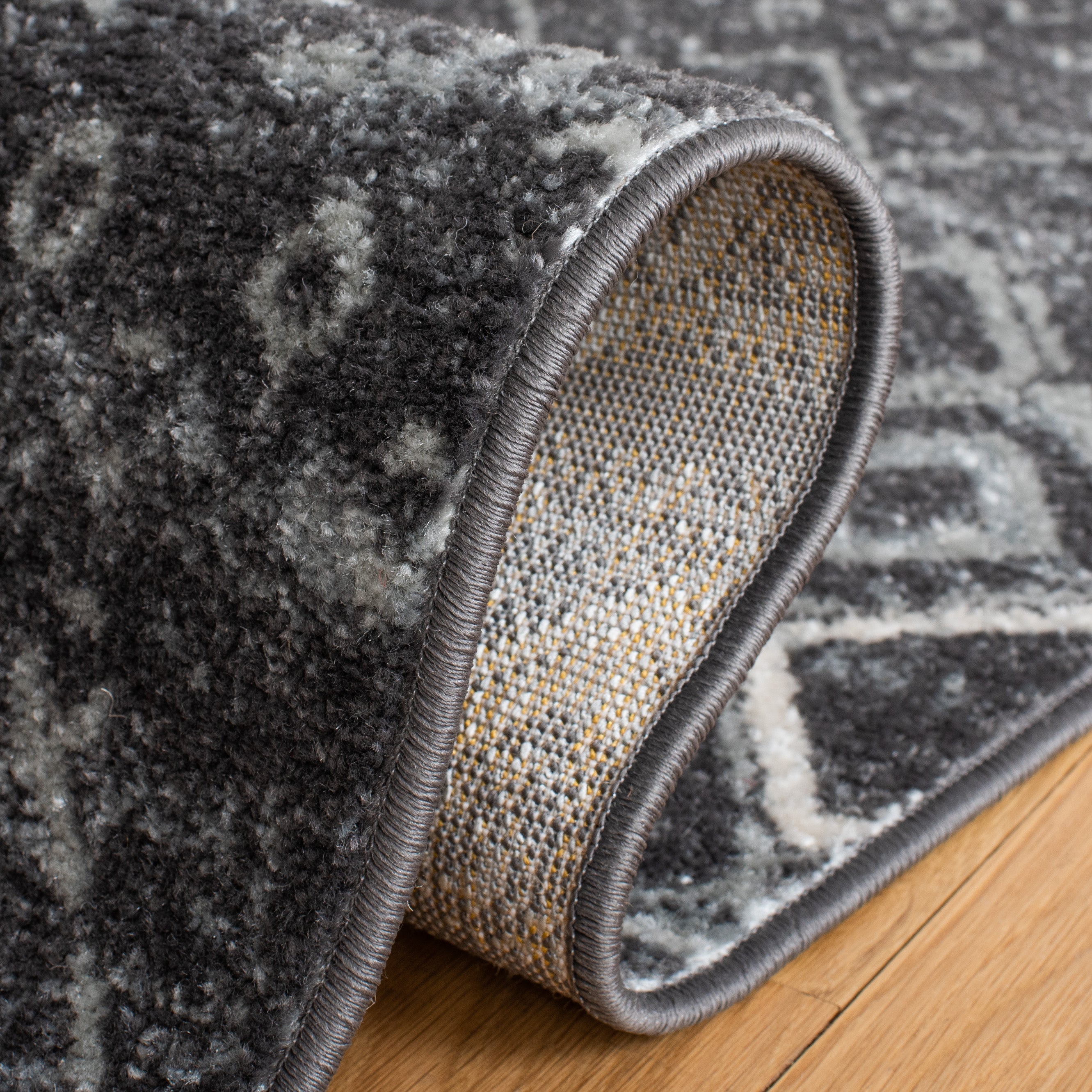 Dark Grey / Light Grey