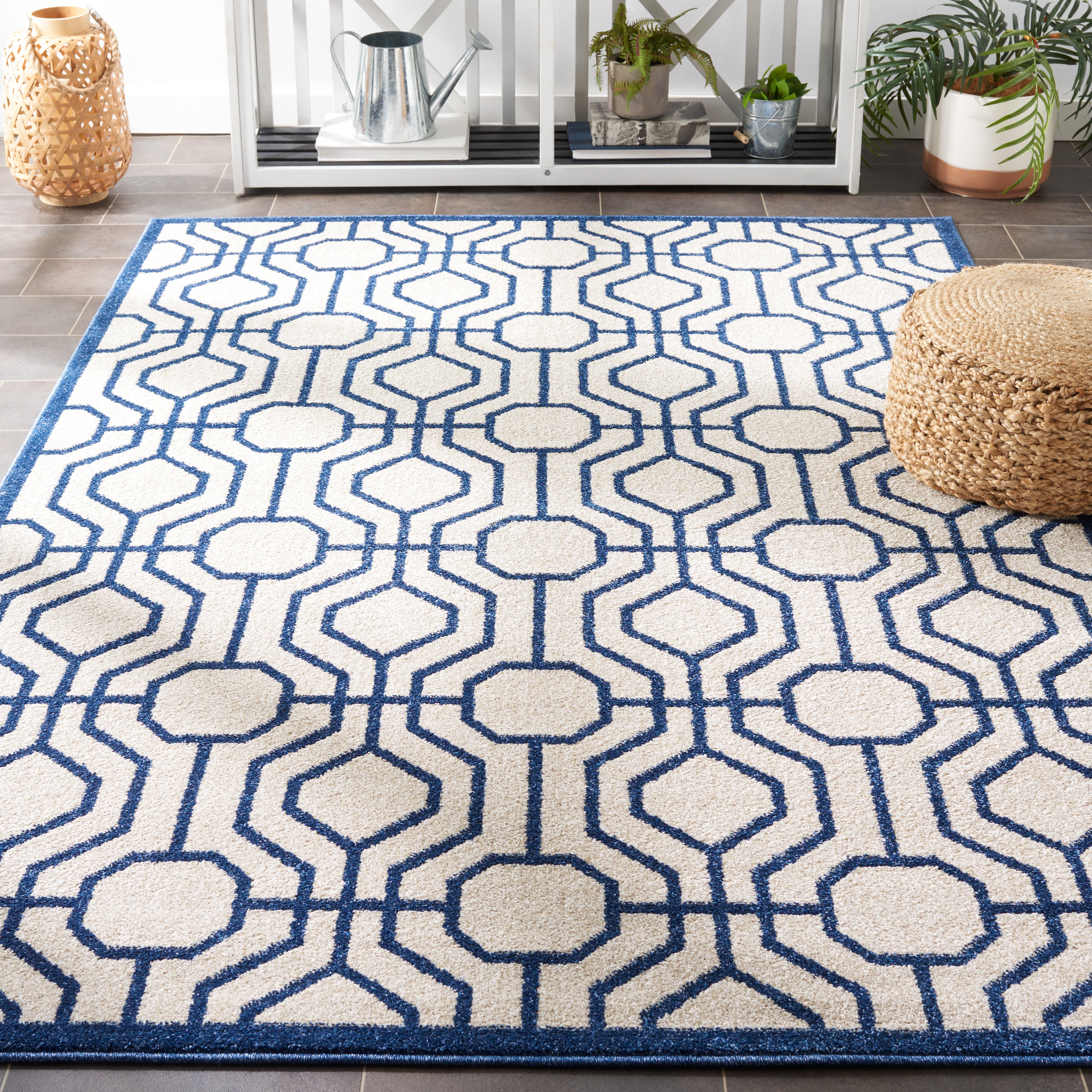 Ivory / Navy