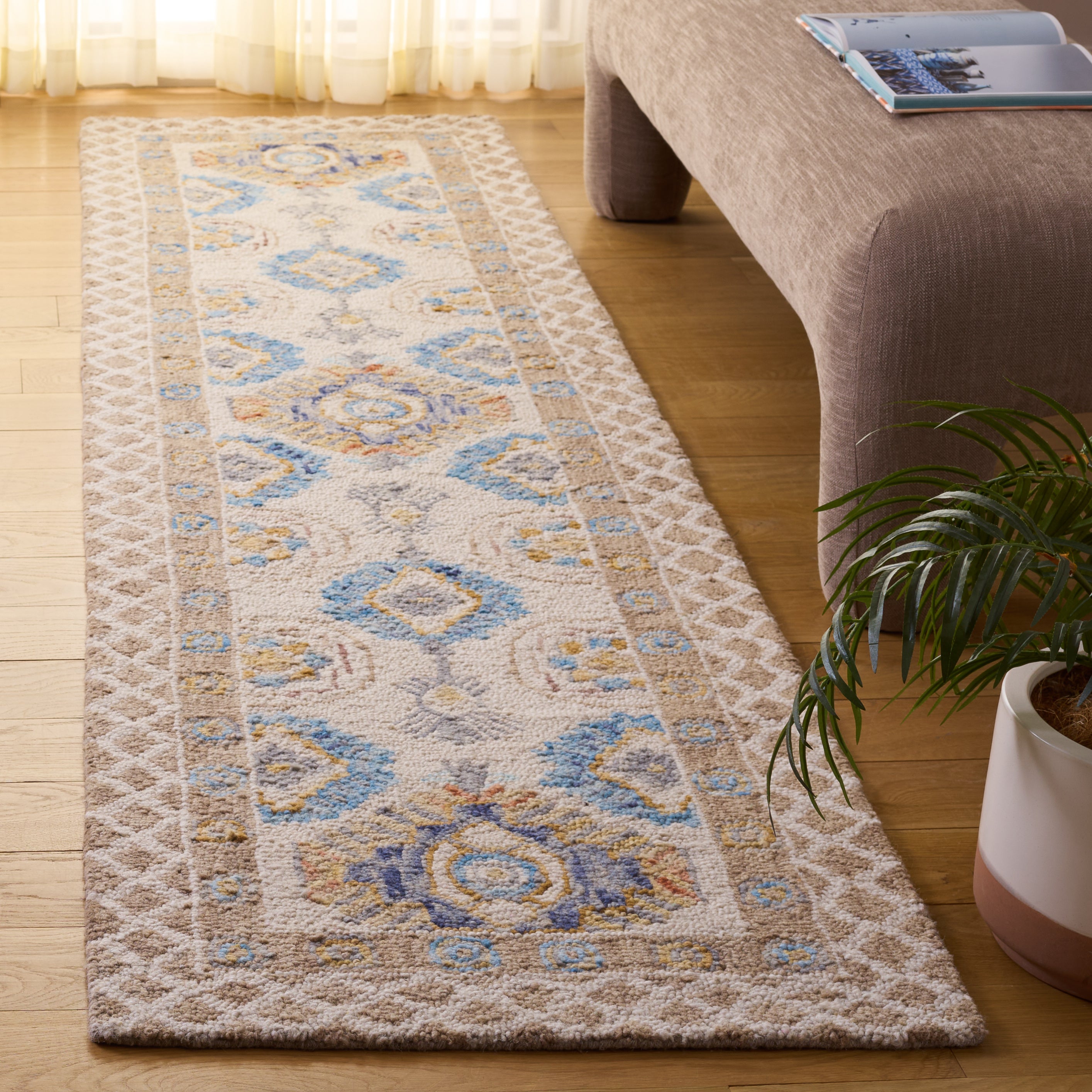 IVORY / BEIGE