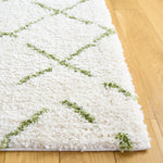 IVORY / GREEN