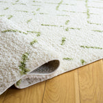 IVORY / GREEN