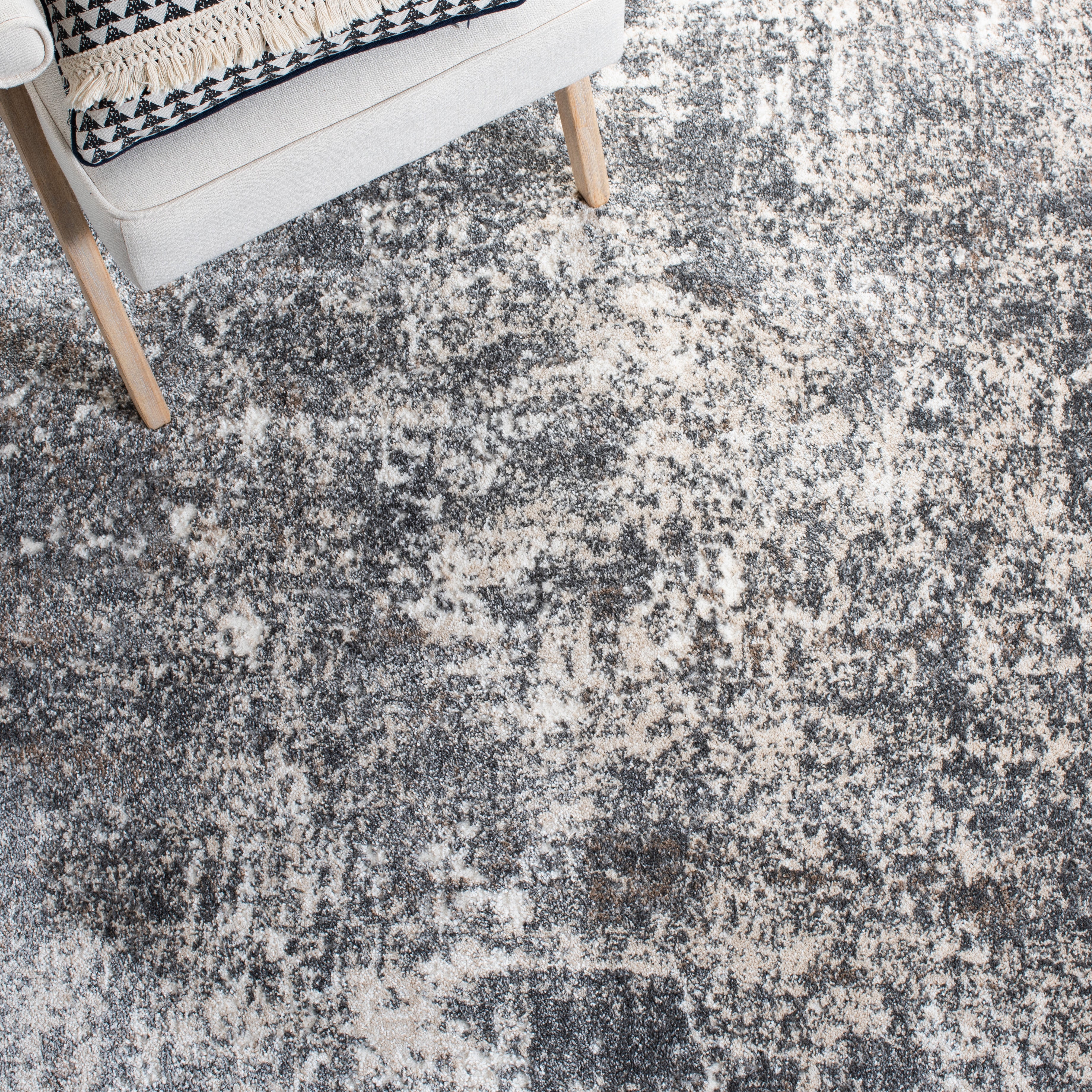 ASTON 705 – GREY / IVORY