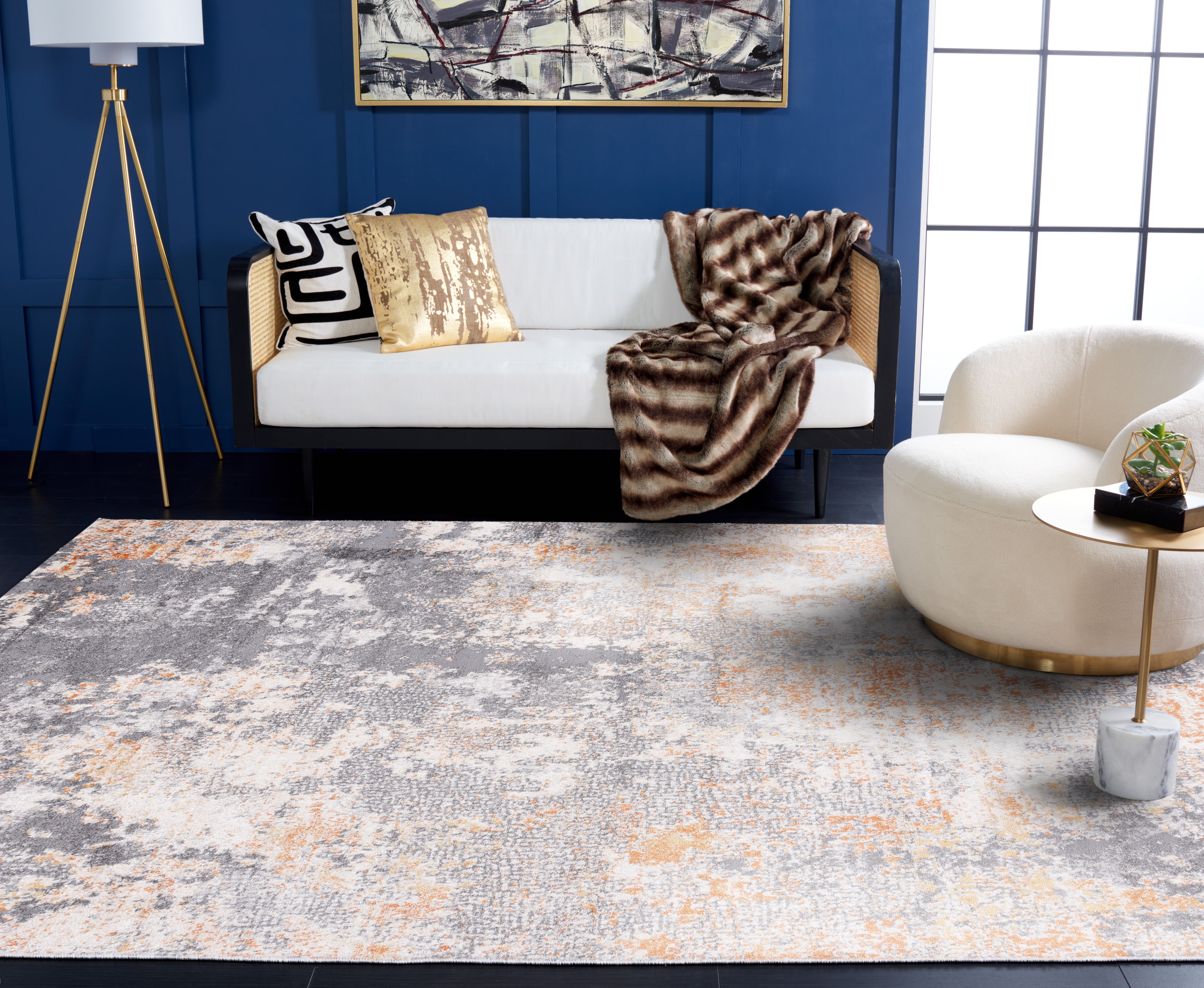 ASTON 710 – GREY / GOLD
