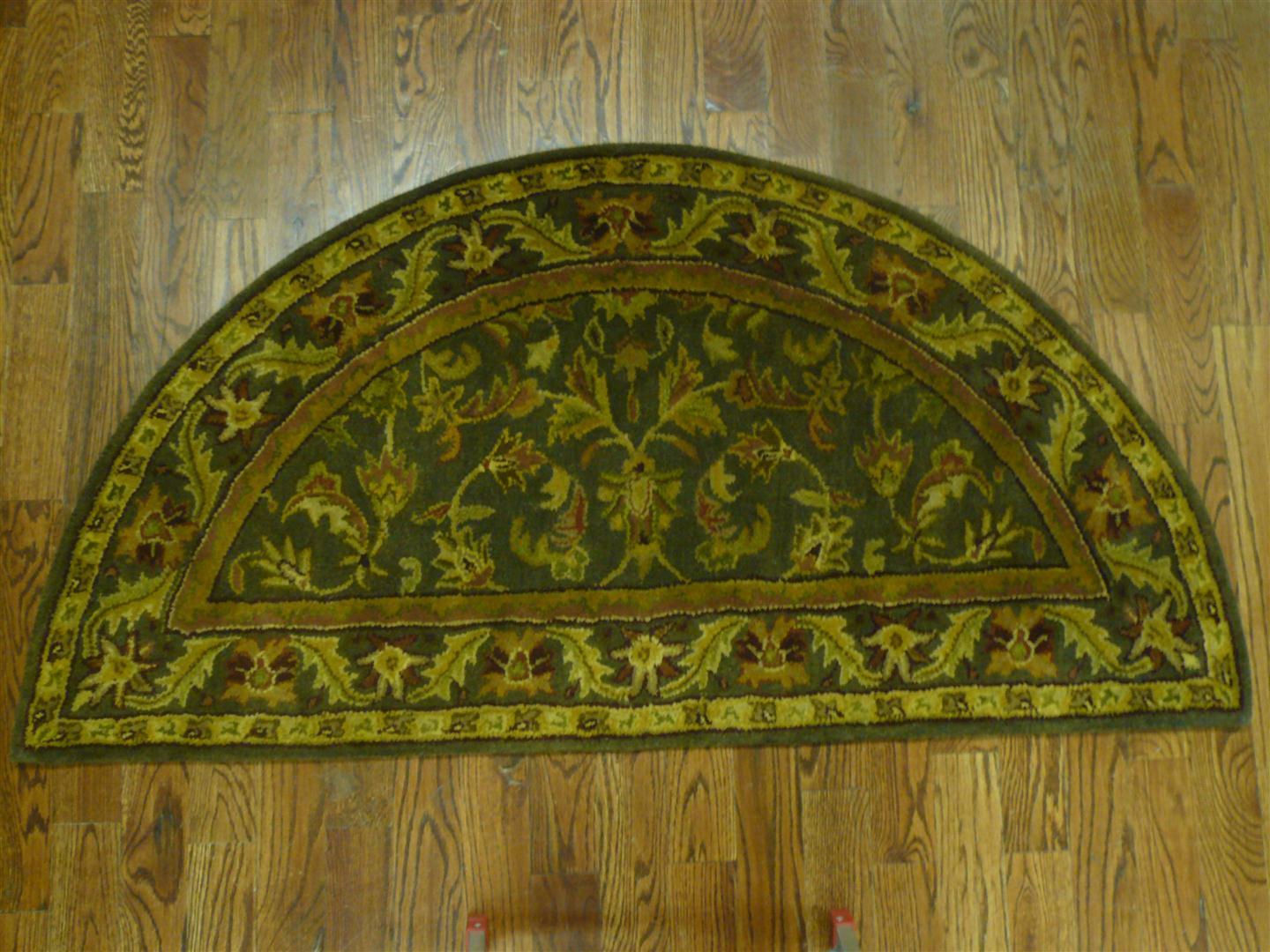 GREEN / GOLD