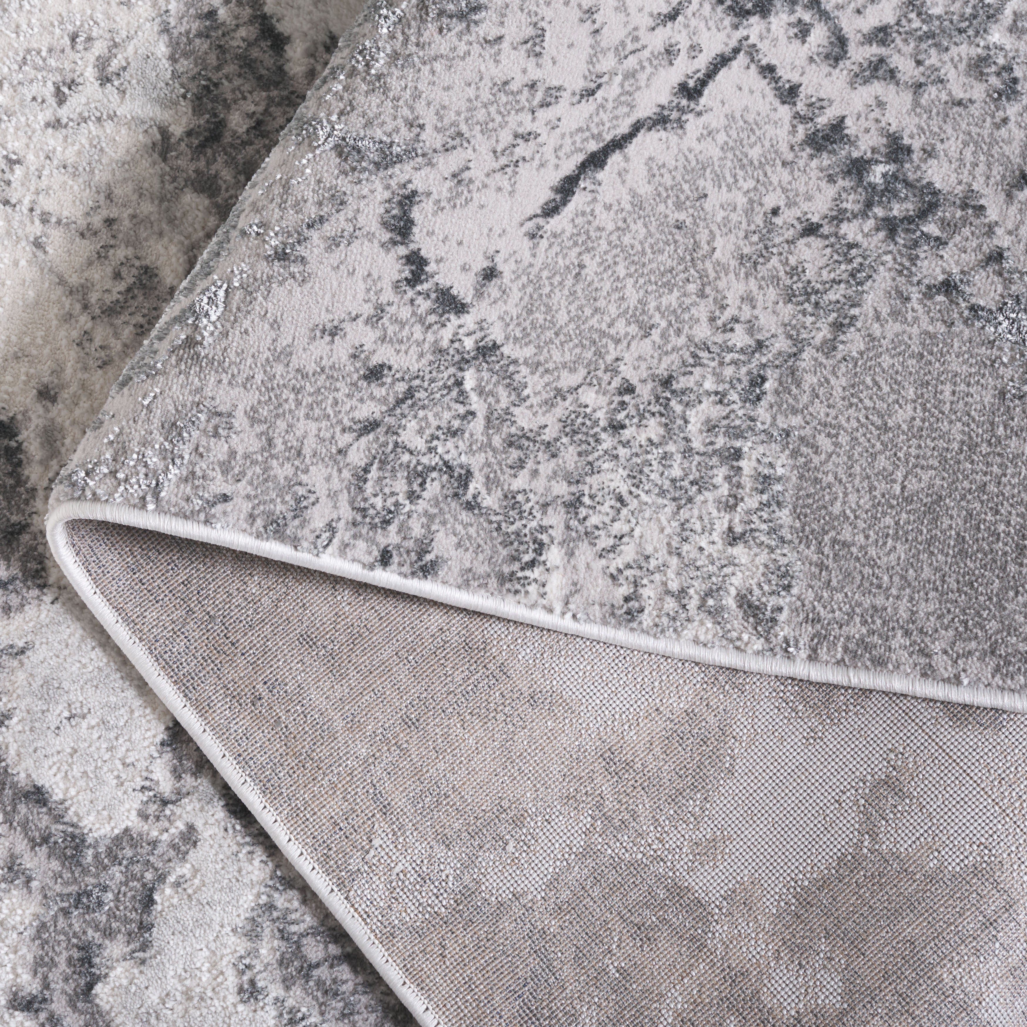AURA 206 – GREY / IVORY