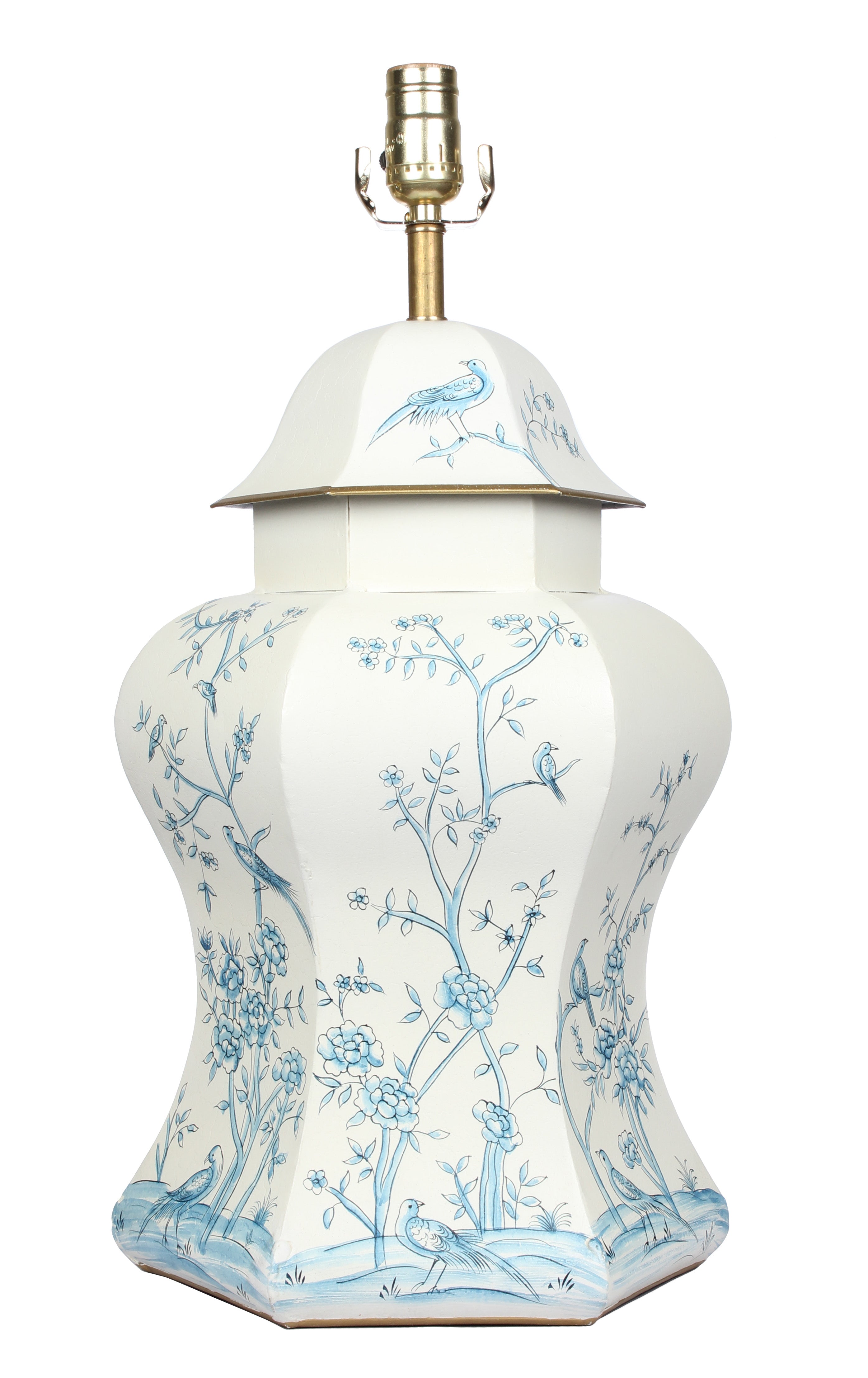 The Enchanted Home Scalloped Hexagon Lamp - Thumbnail 2