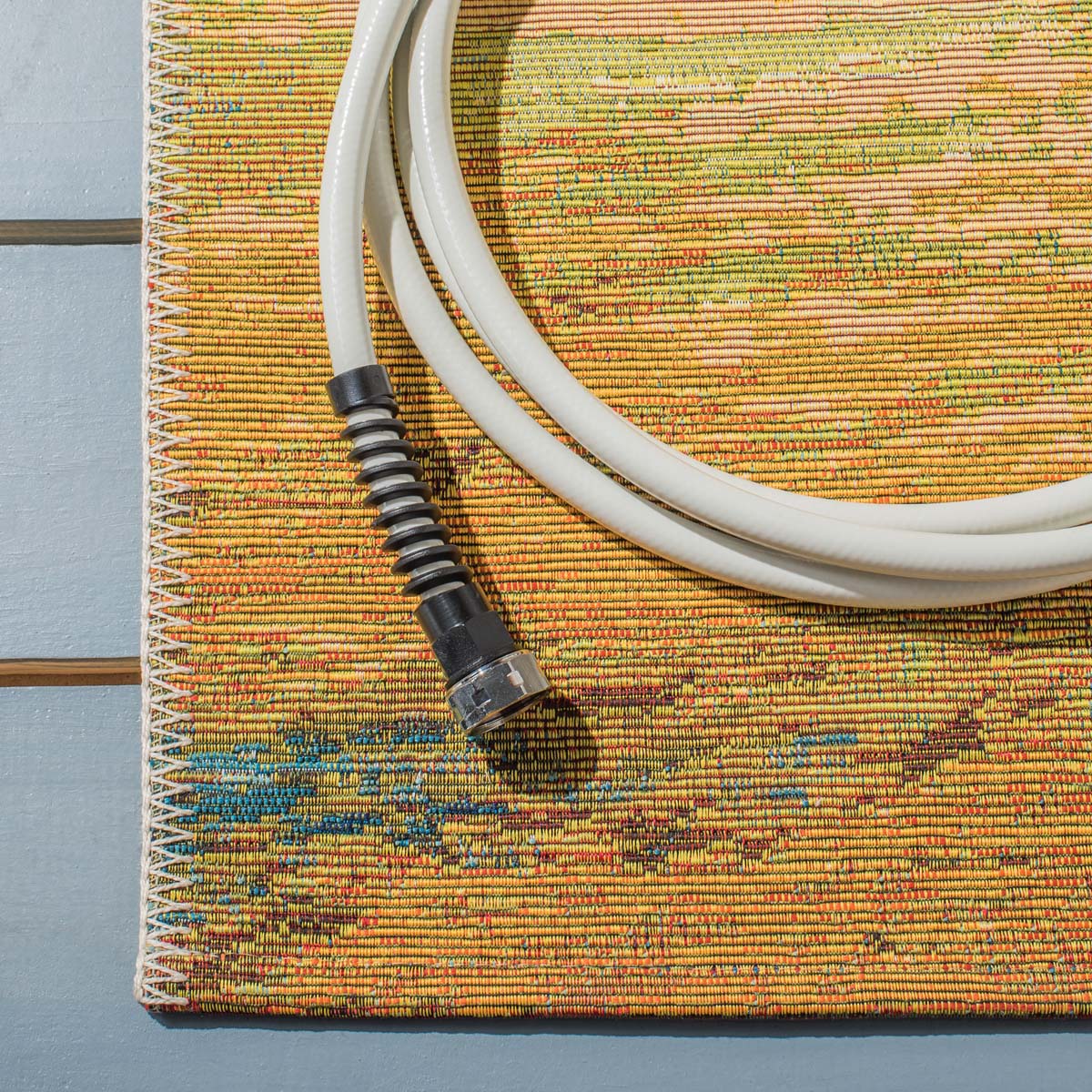 Safavieh Barbados 510 Rug, BAR510 - Blue / Gold
