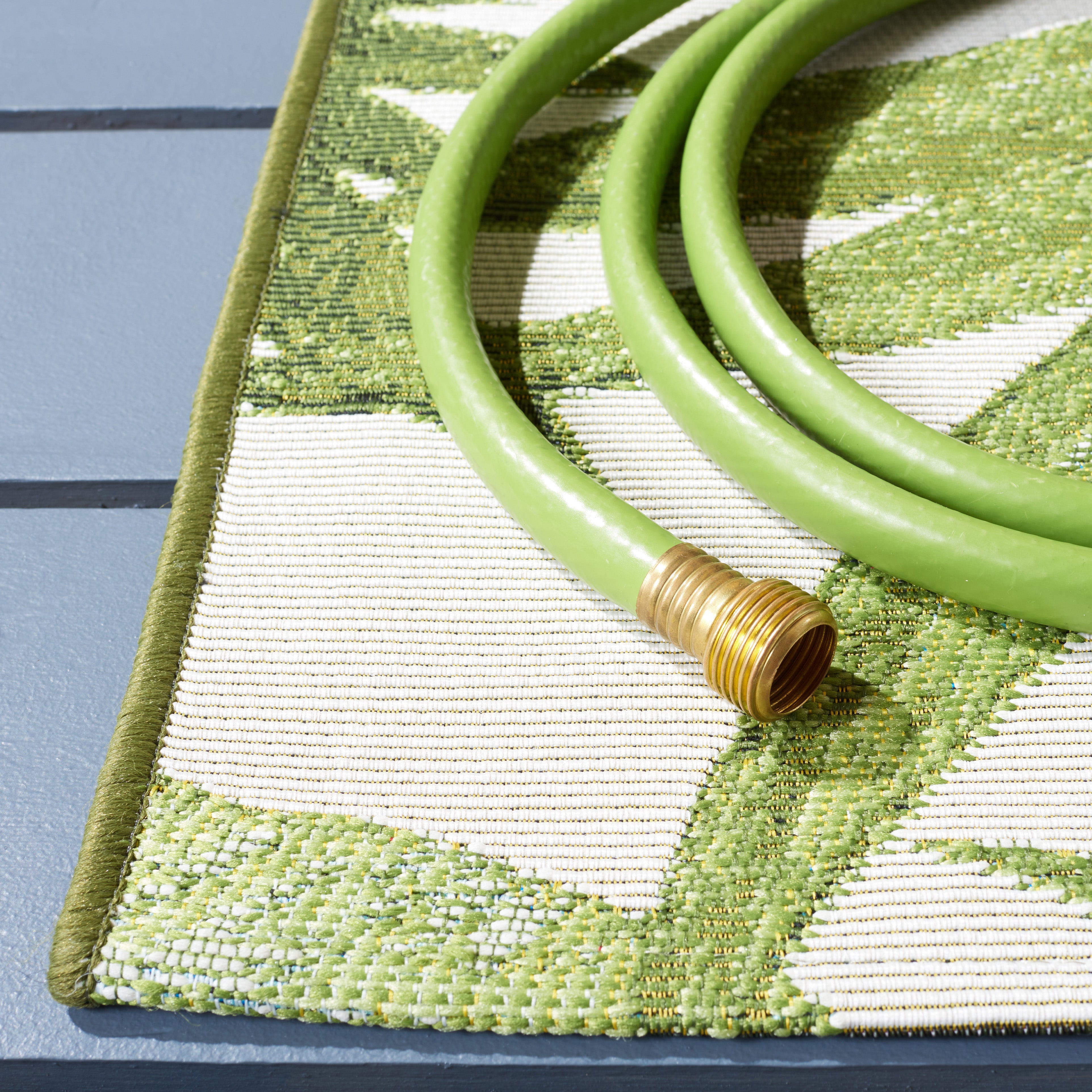 IVORY / GREEN