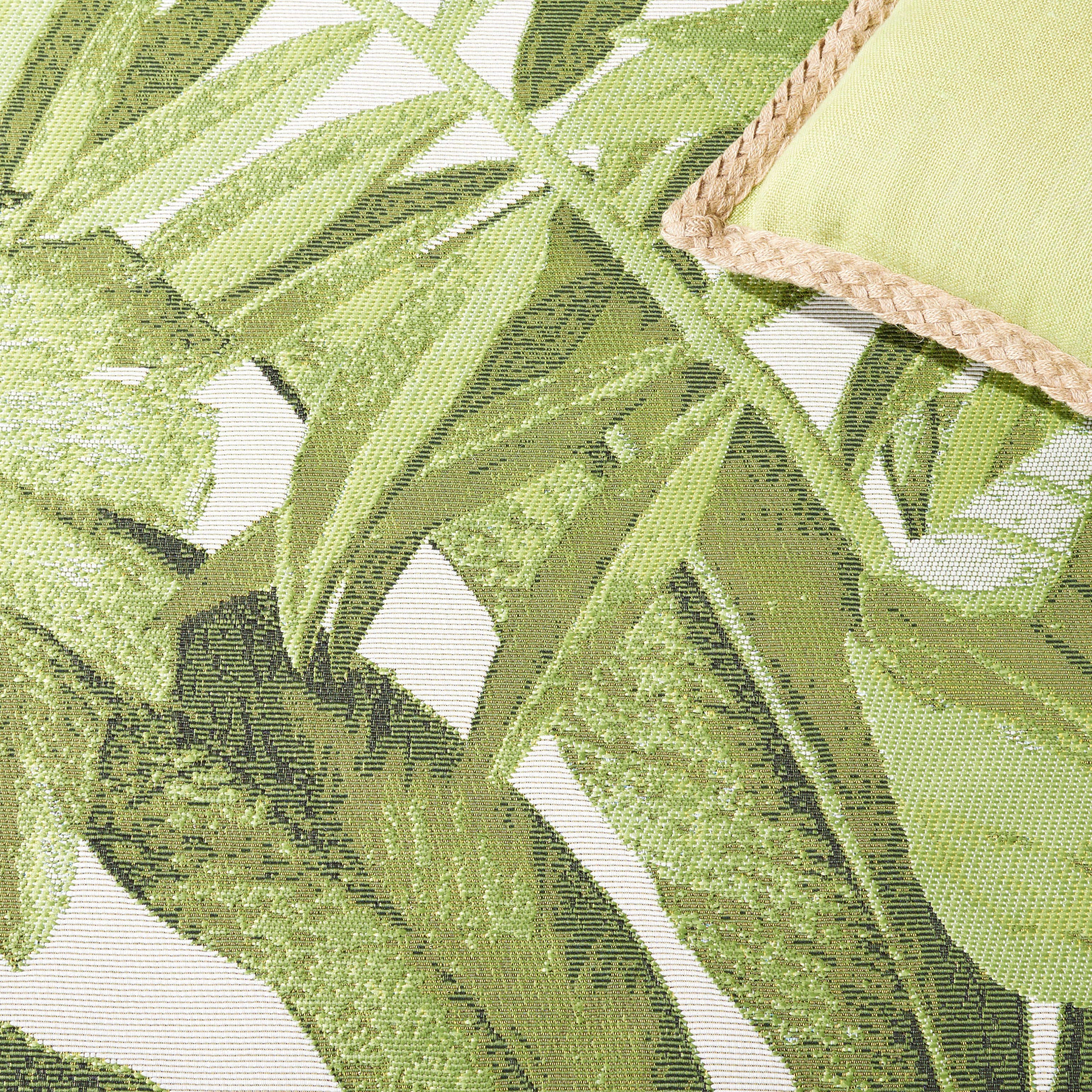 IVORY / GREEN