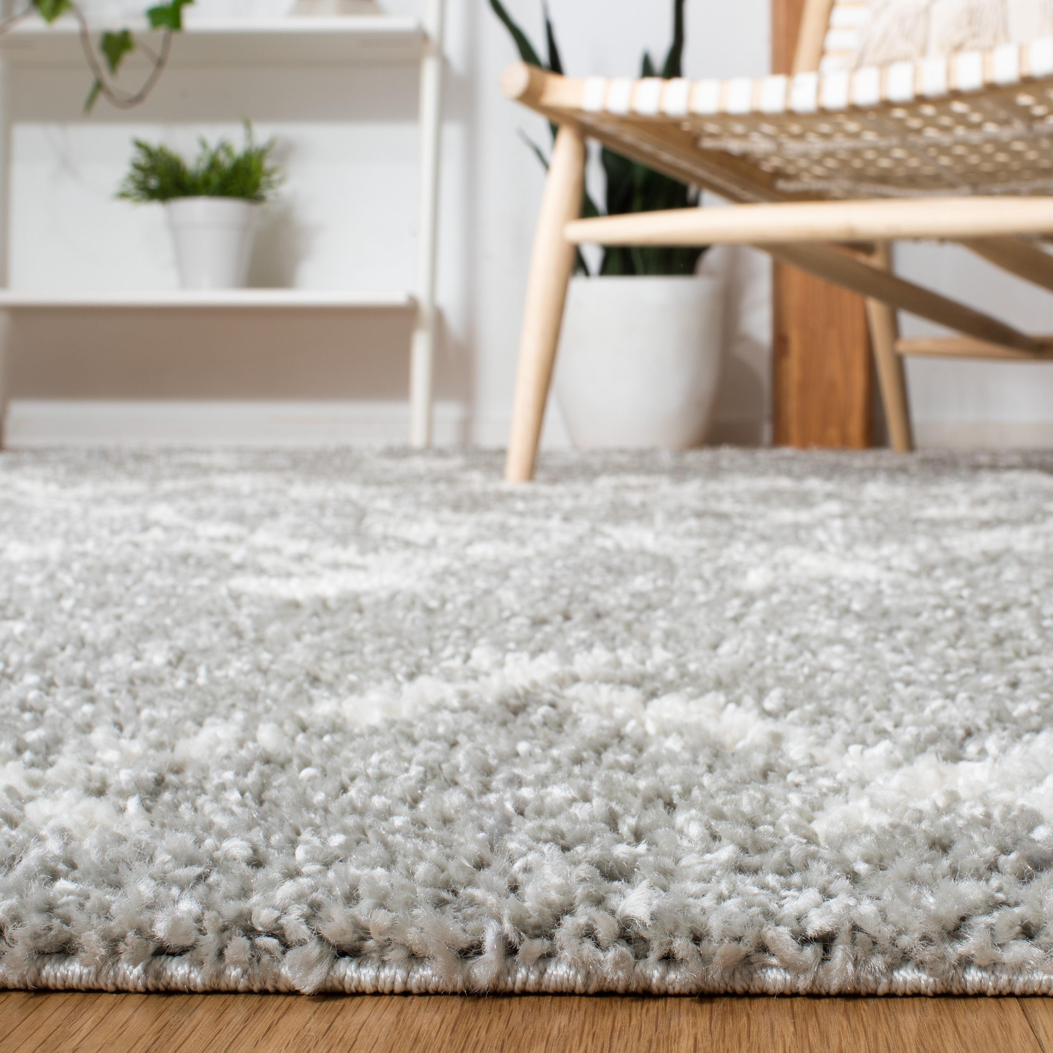 BERBER SHAG 164 – LIGHT GREY / CREAM