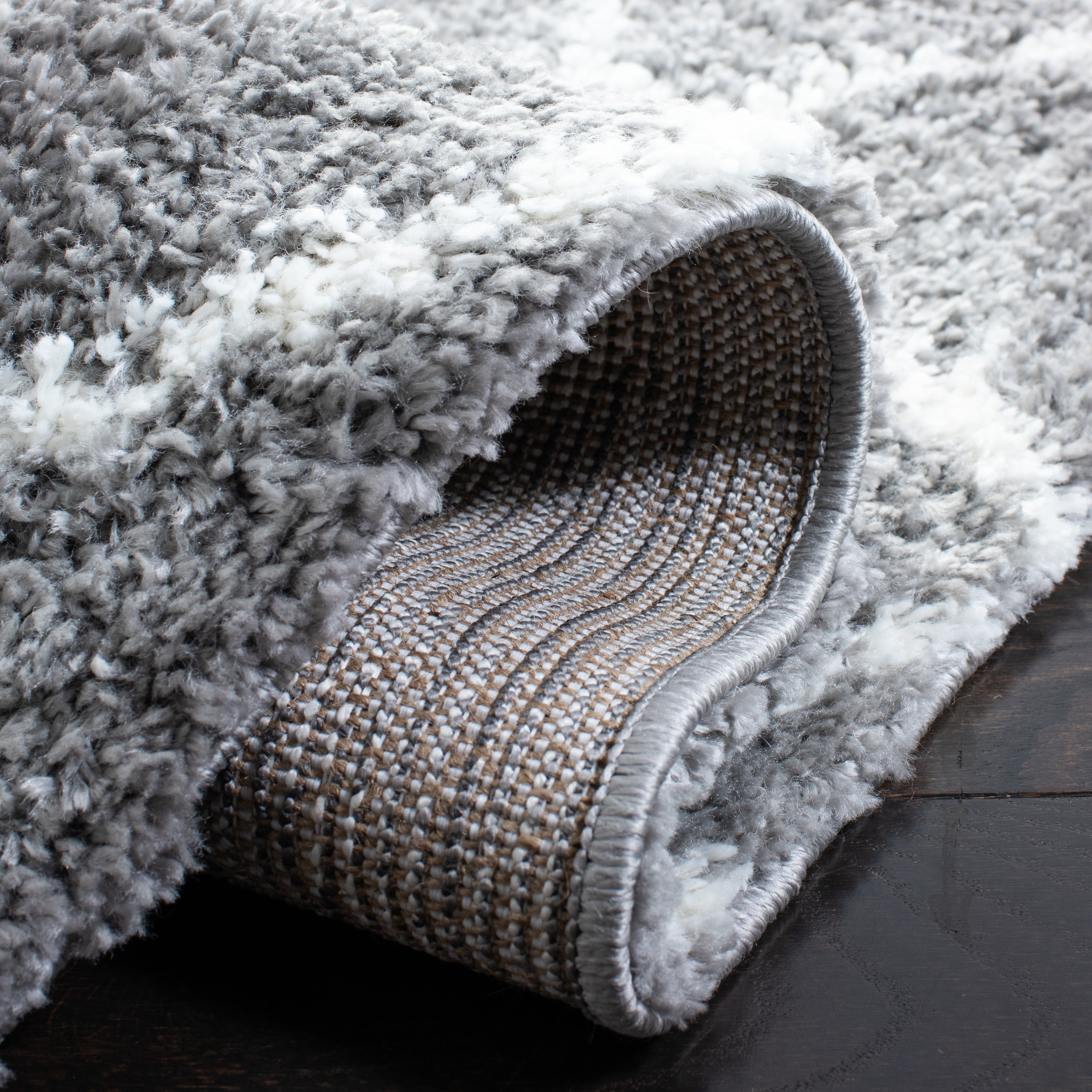 BERBER SHAG 165 – LIGHT GREY / CREAM