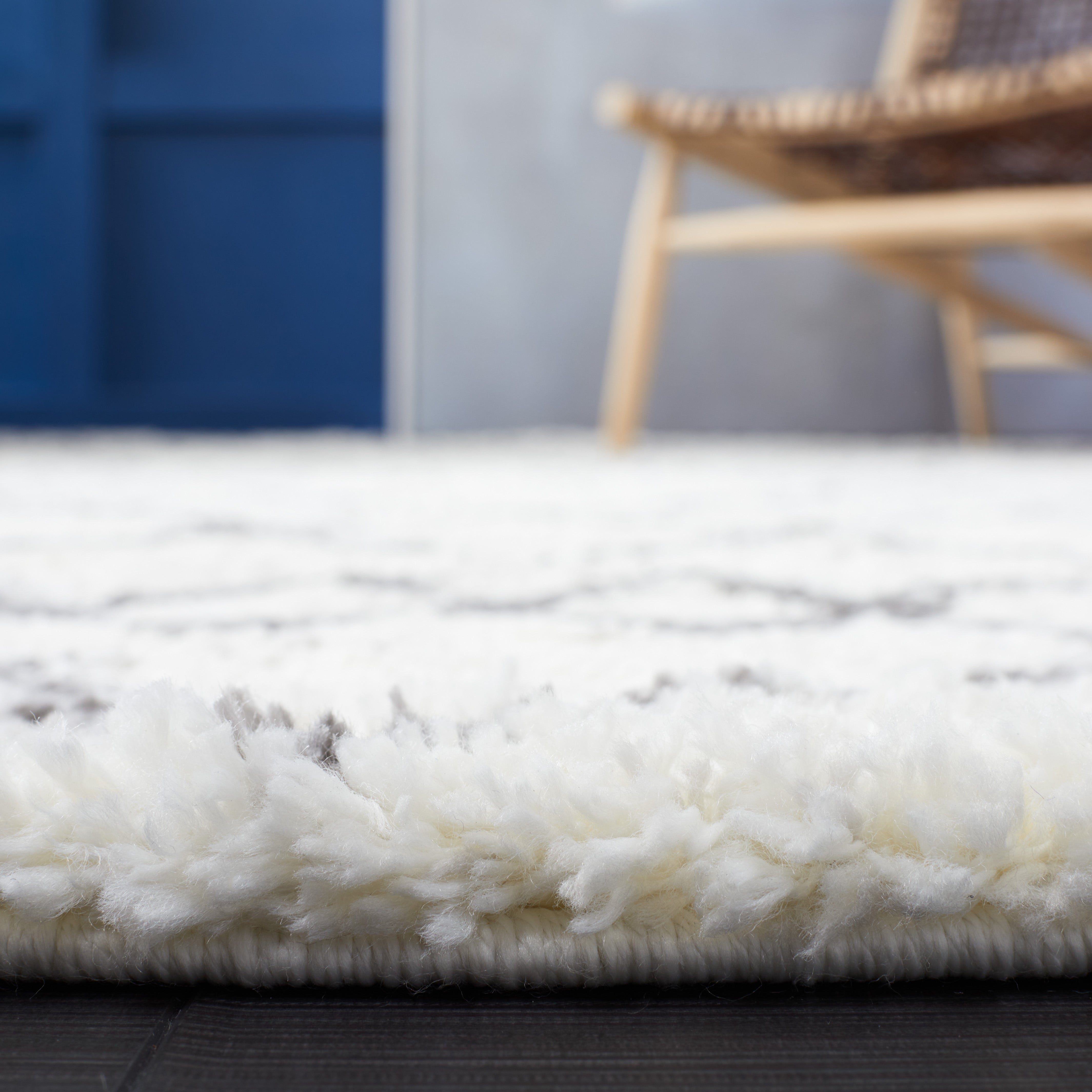 BERBER SHAG 194 – IVORY / GREY