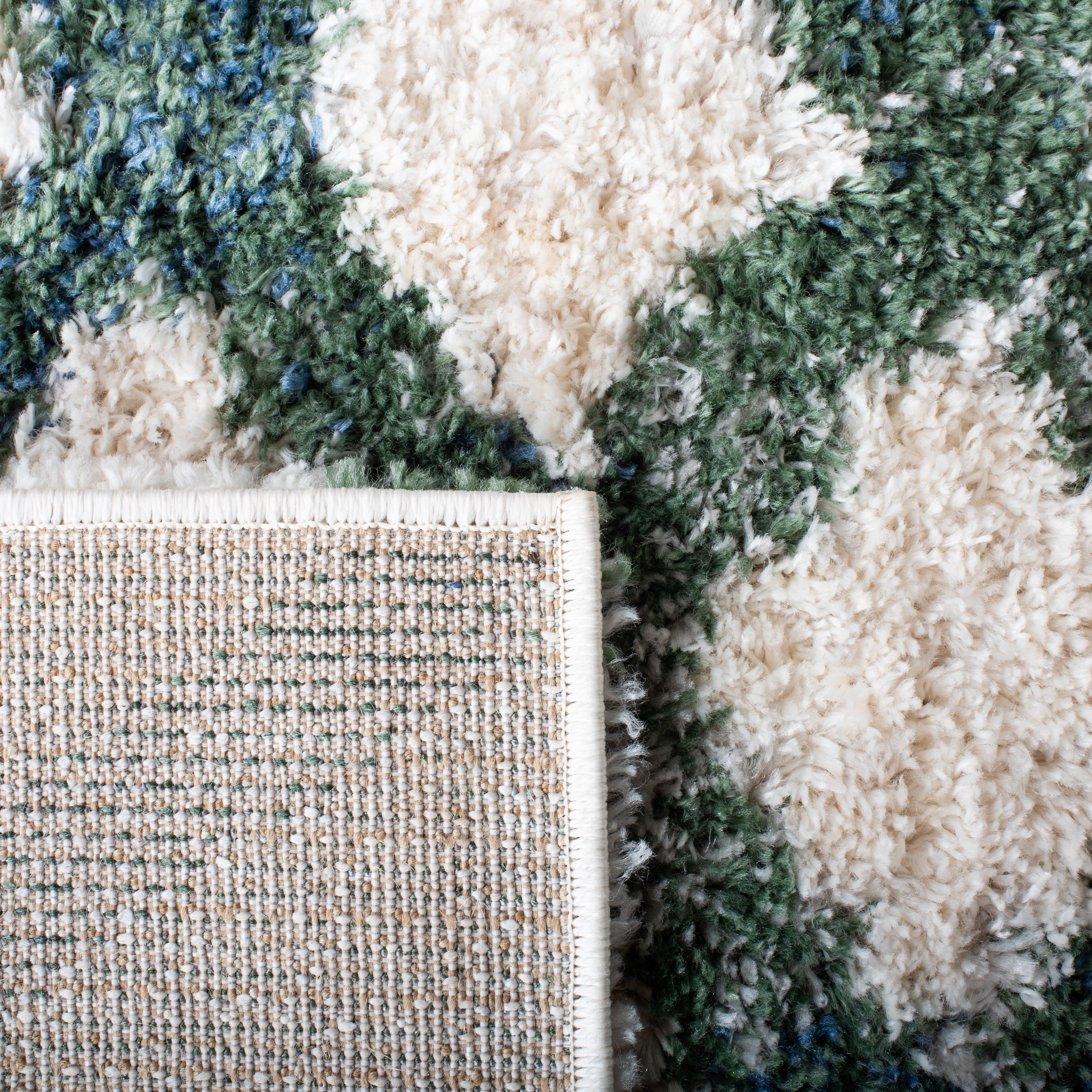 BERBER SHAG 214 – IVORY / GREEN