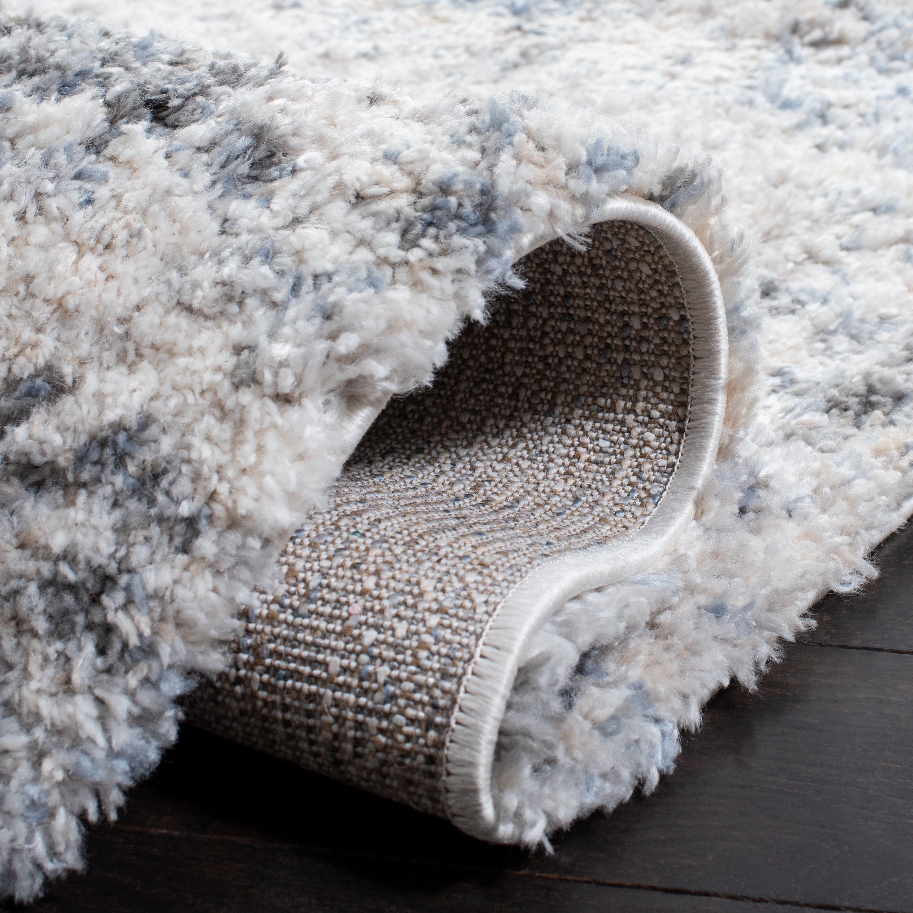 BERBER SHAG 276 – IVORY / CHARCOAL
