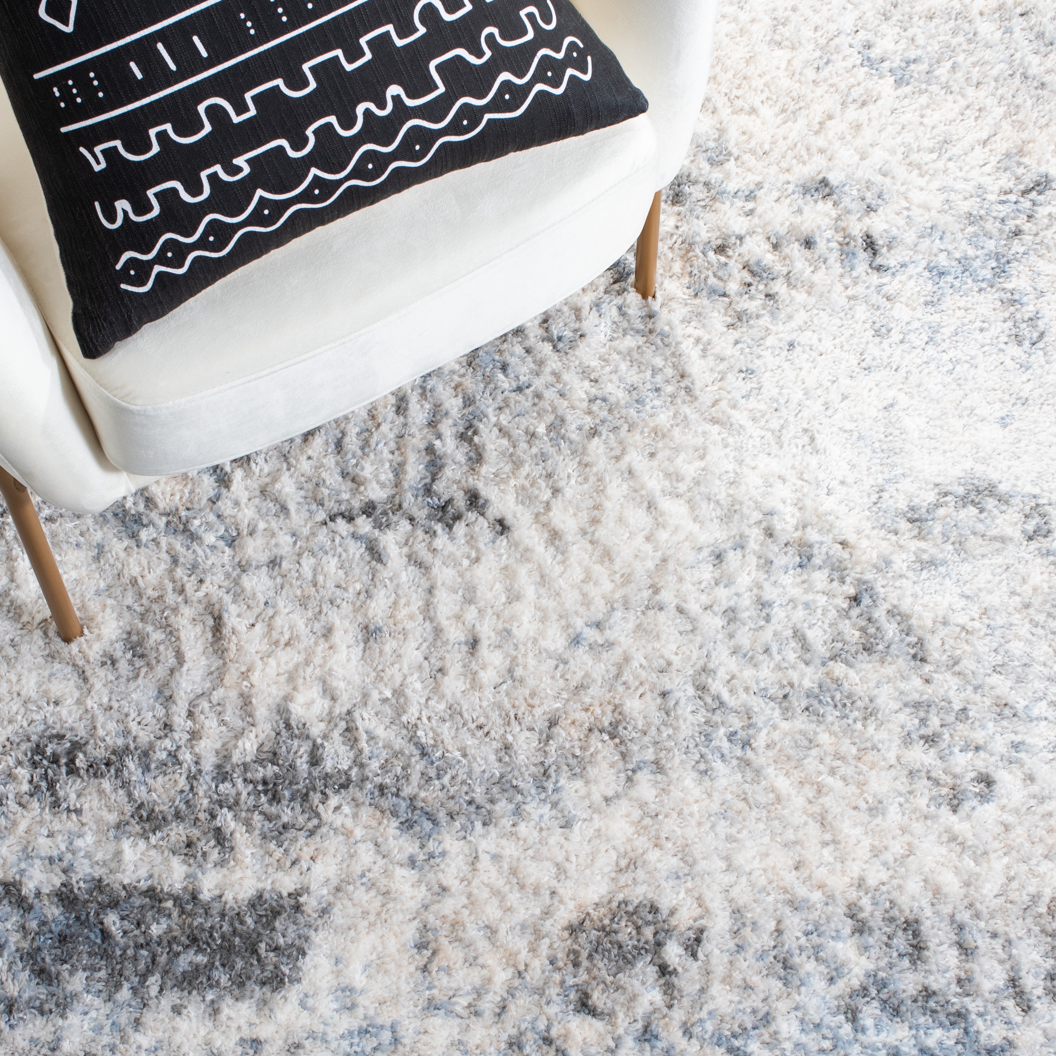 BERBER SHAG 276 – IVORY / CHARCOAL