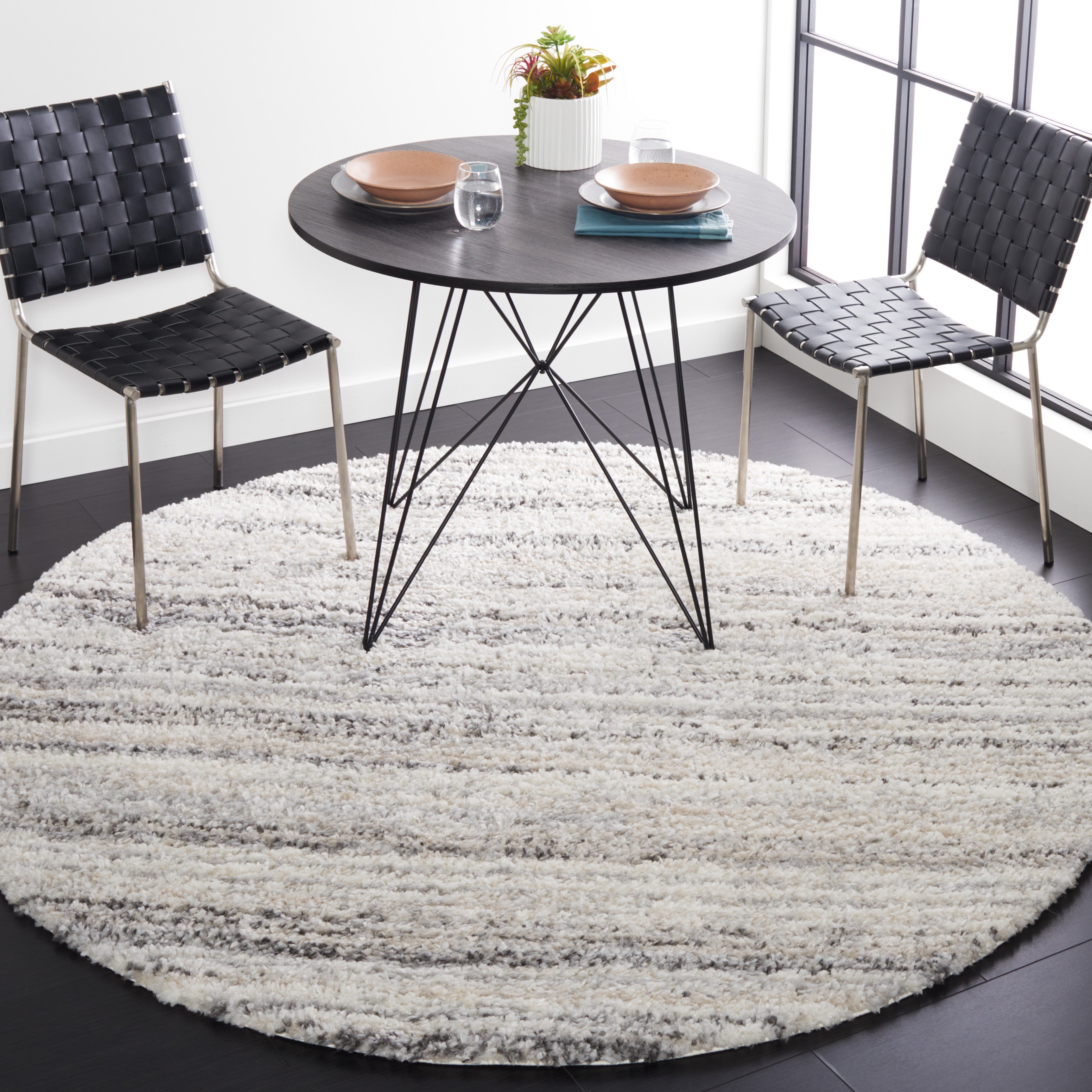 BERBER SHAG 406 – GREY / IVORY