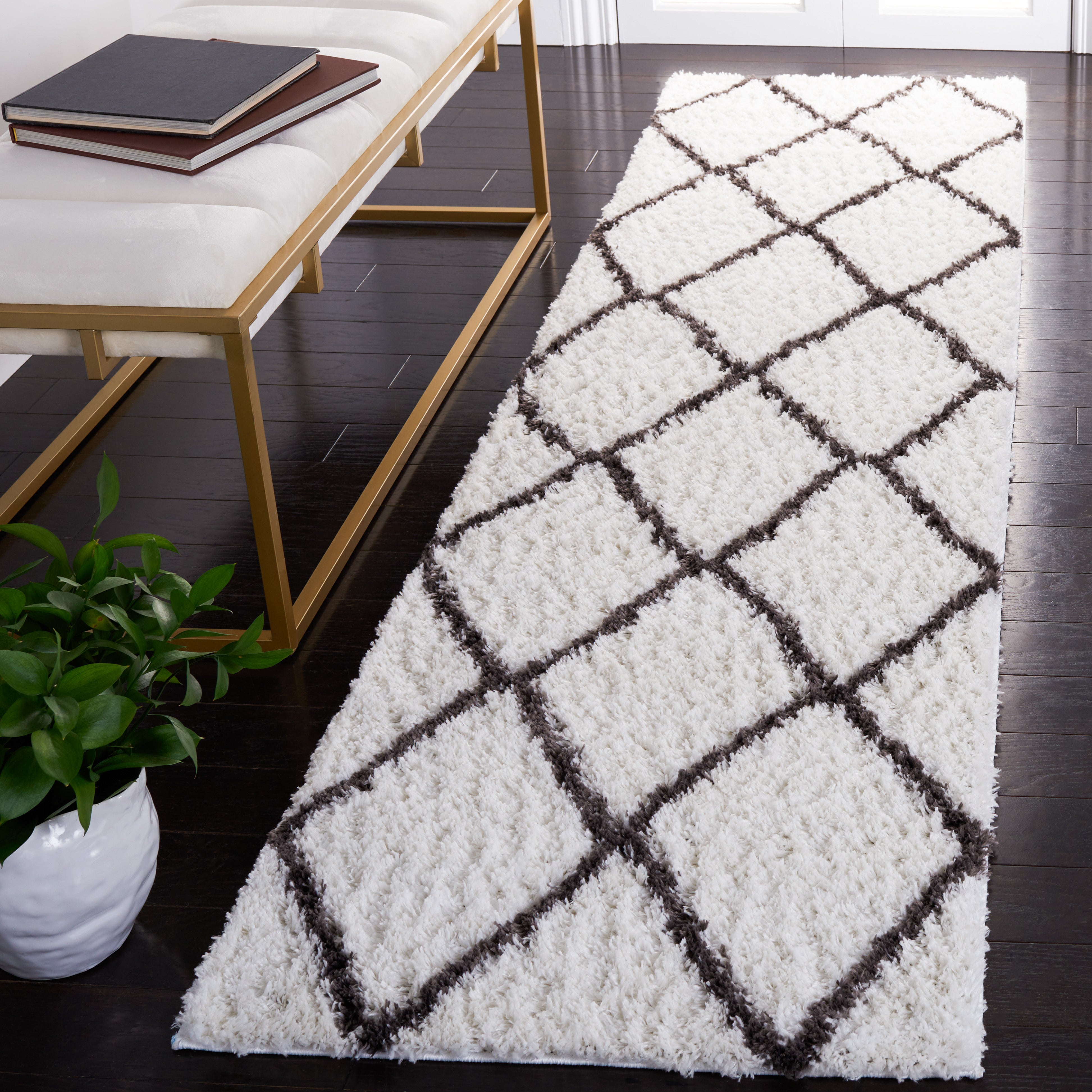 BERBER SHAG 522 – IVORY / GREY