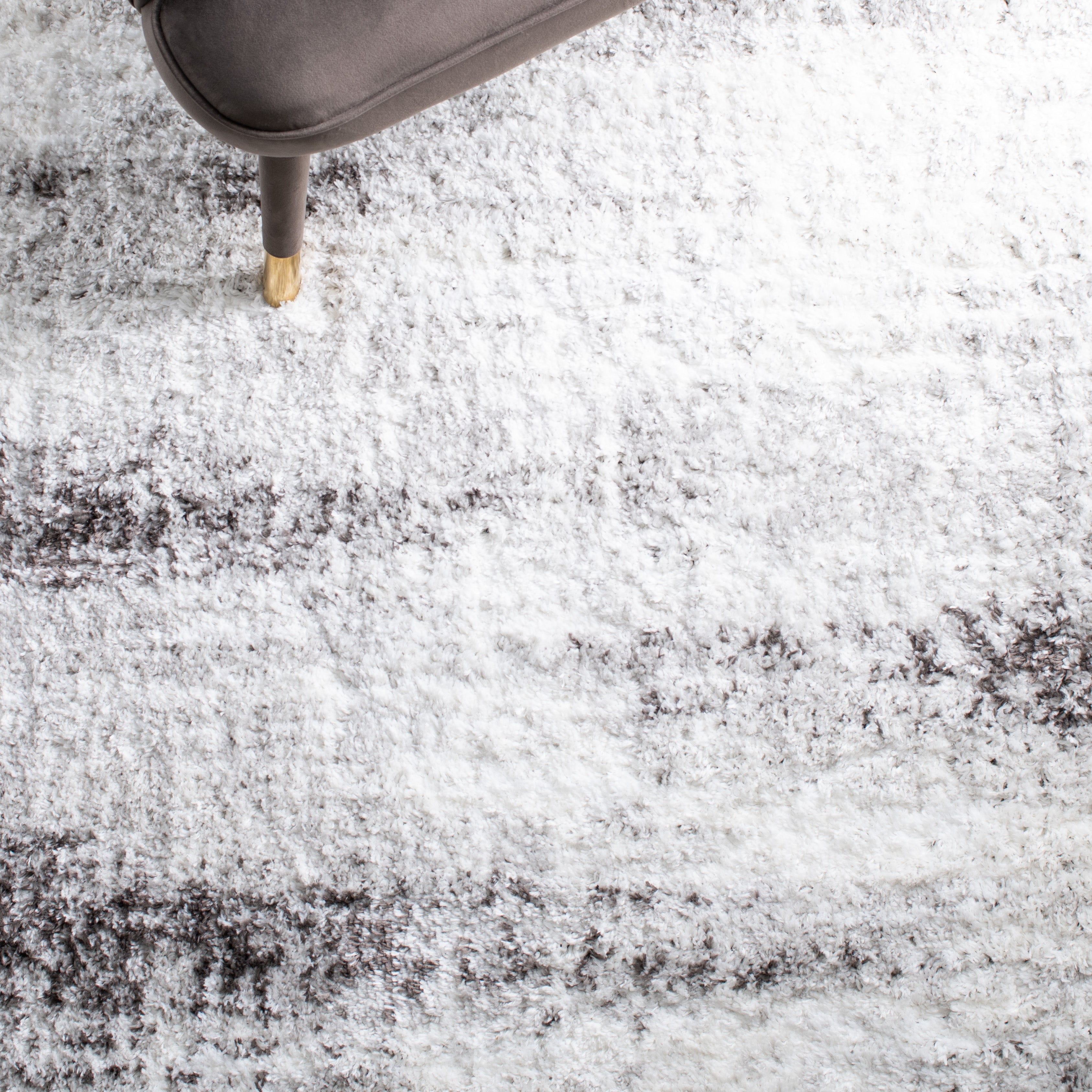 BERBER SHAG 551 – GREY / DARK GREY
