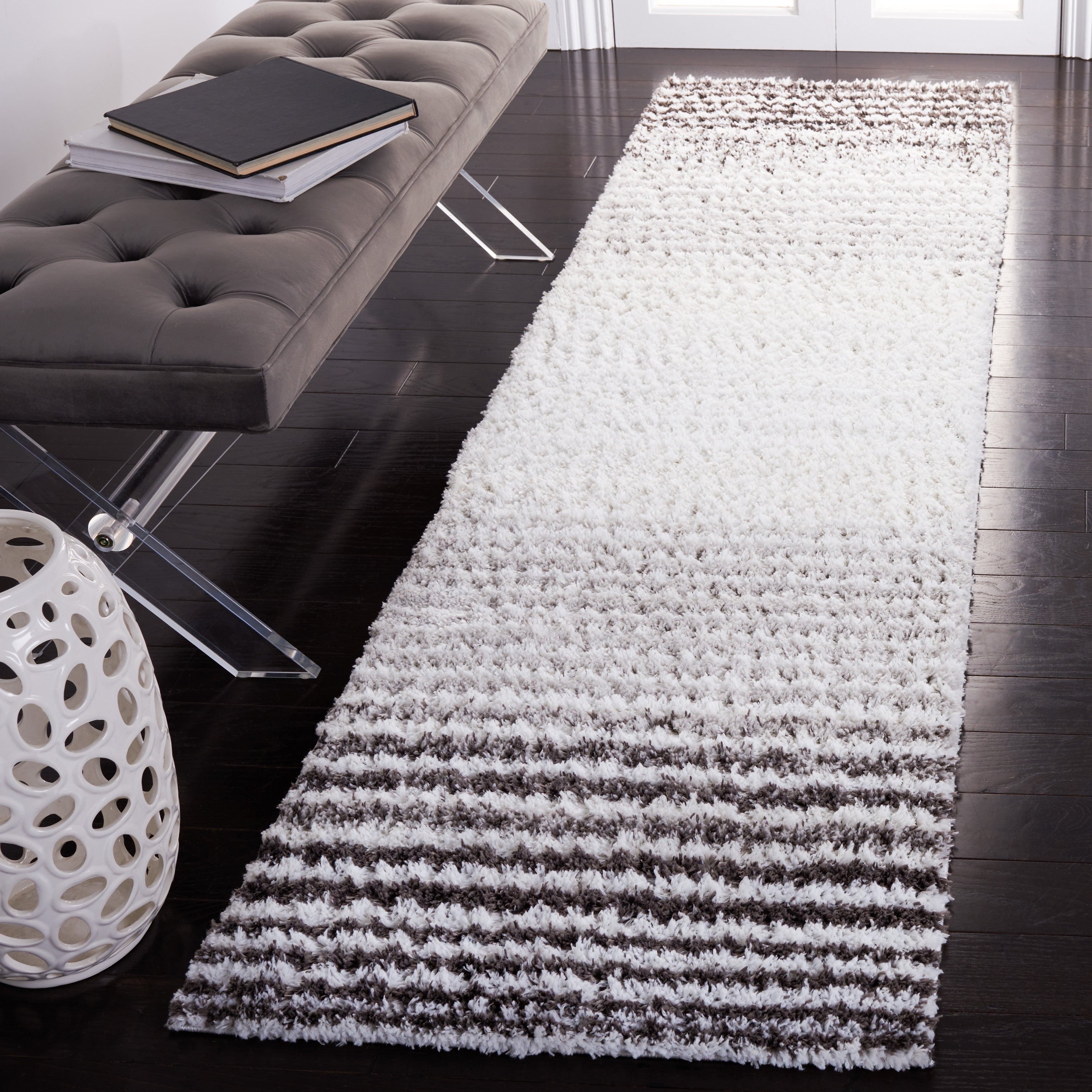 BERBER SHAG 559 – IVORY / GREY