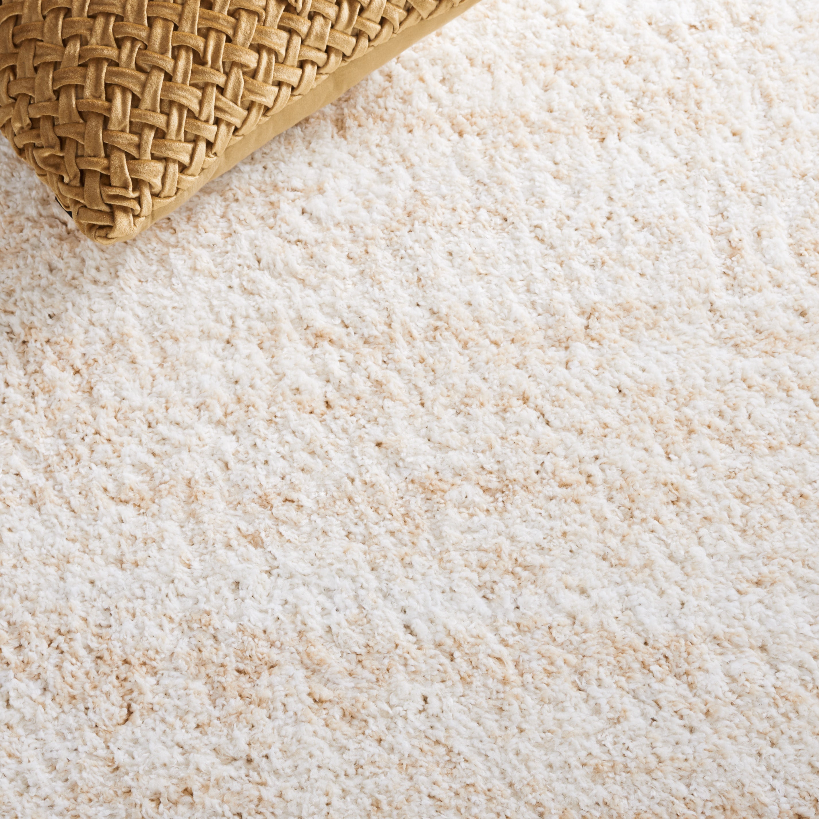 BERBER SHAG 563 – IVORY / BEIGE