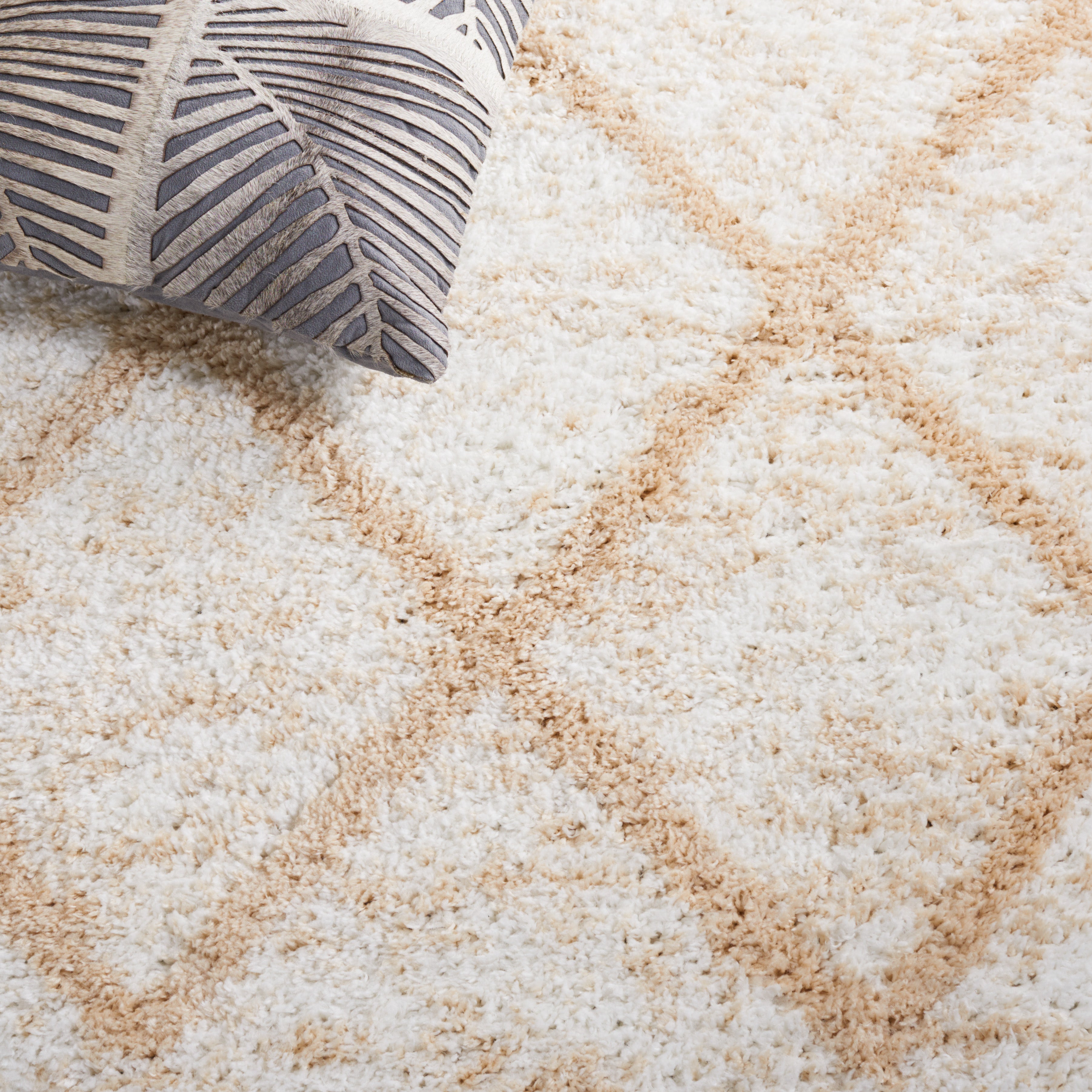 BERBER SHAG 572 – IVORY / BEIGE