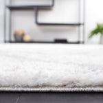 BERBER SHAG 574 – GREY / IVORY