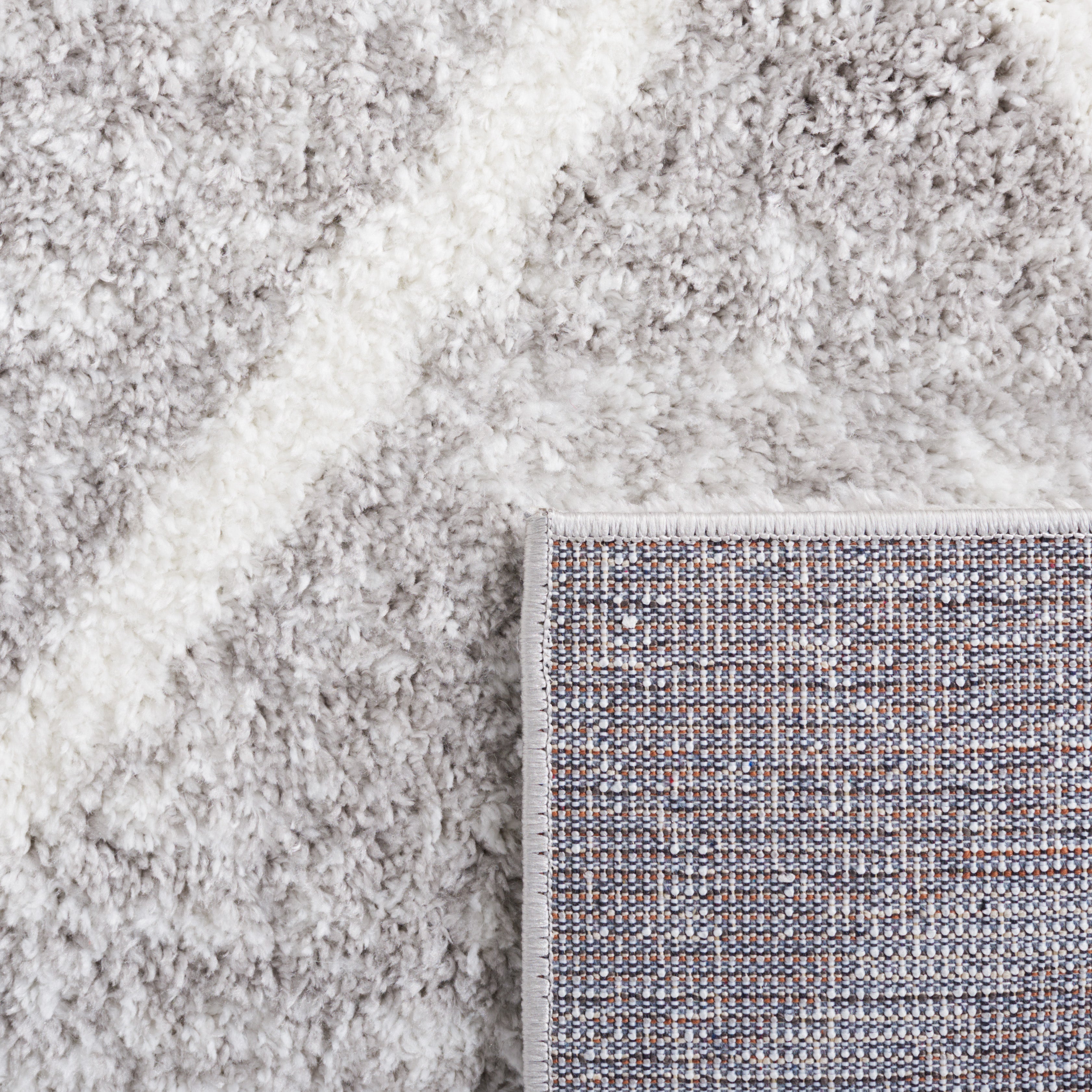 BERBER SHAG 574 – IVORY / GREY