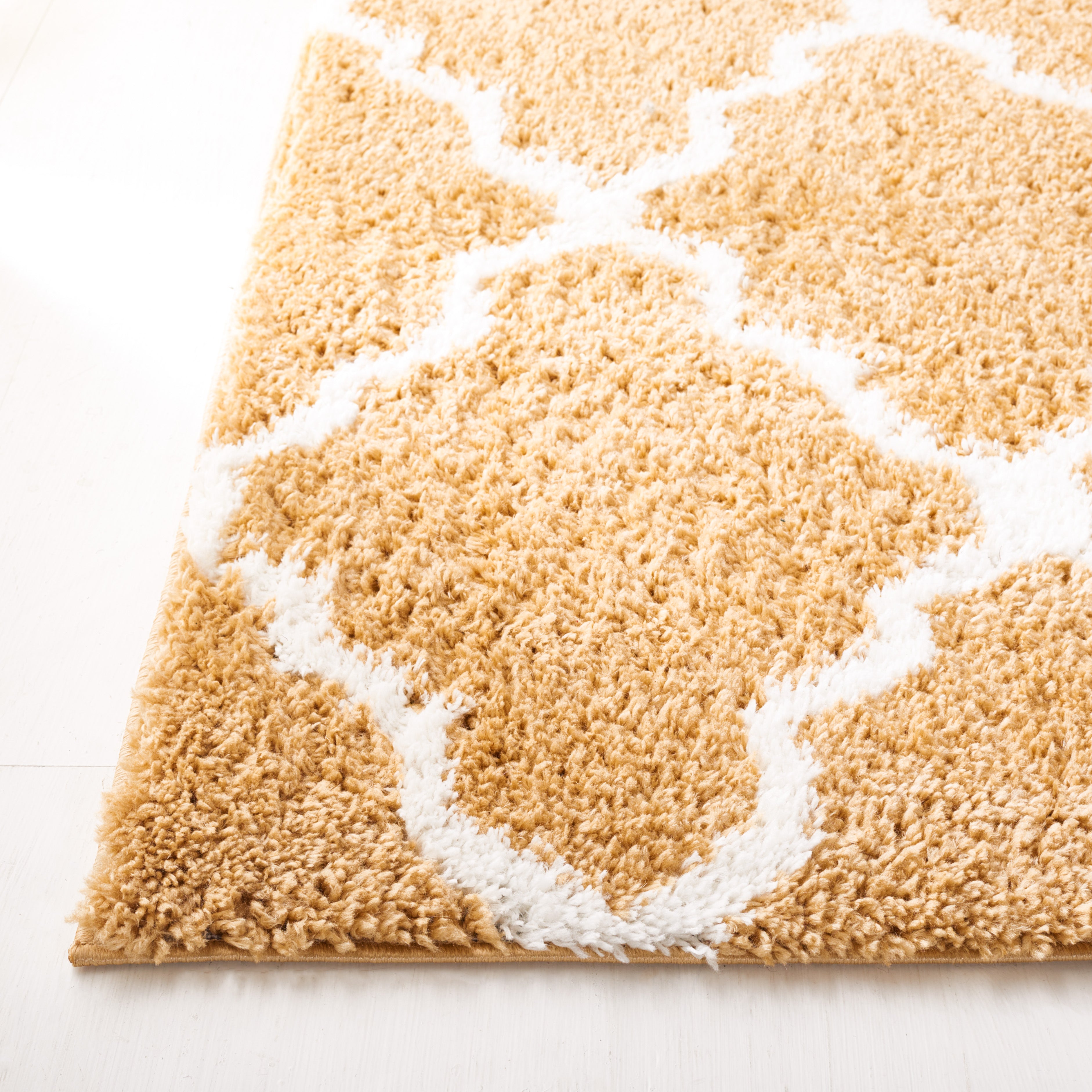 BERBER SHAG 575 – DARK BEIGE / IVORY
