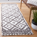 BERBER SHAG 589 – IVORY / DARK GREY