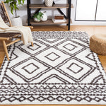 BERBER SHAG 589 – IVORY / DARK GREY