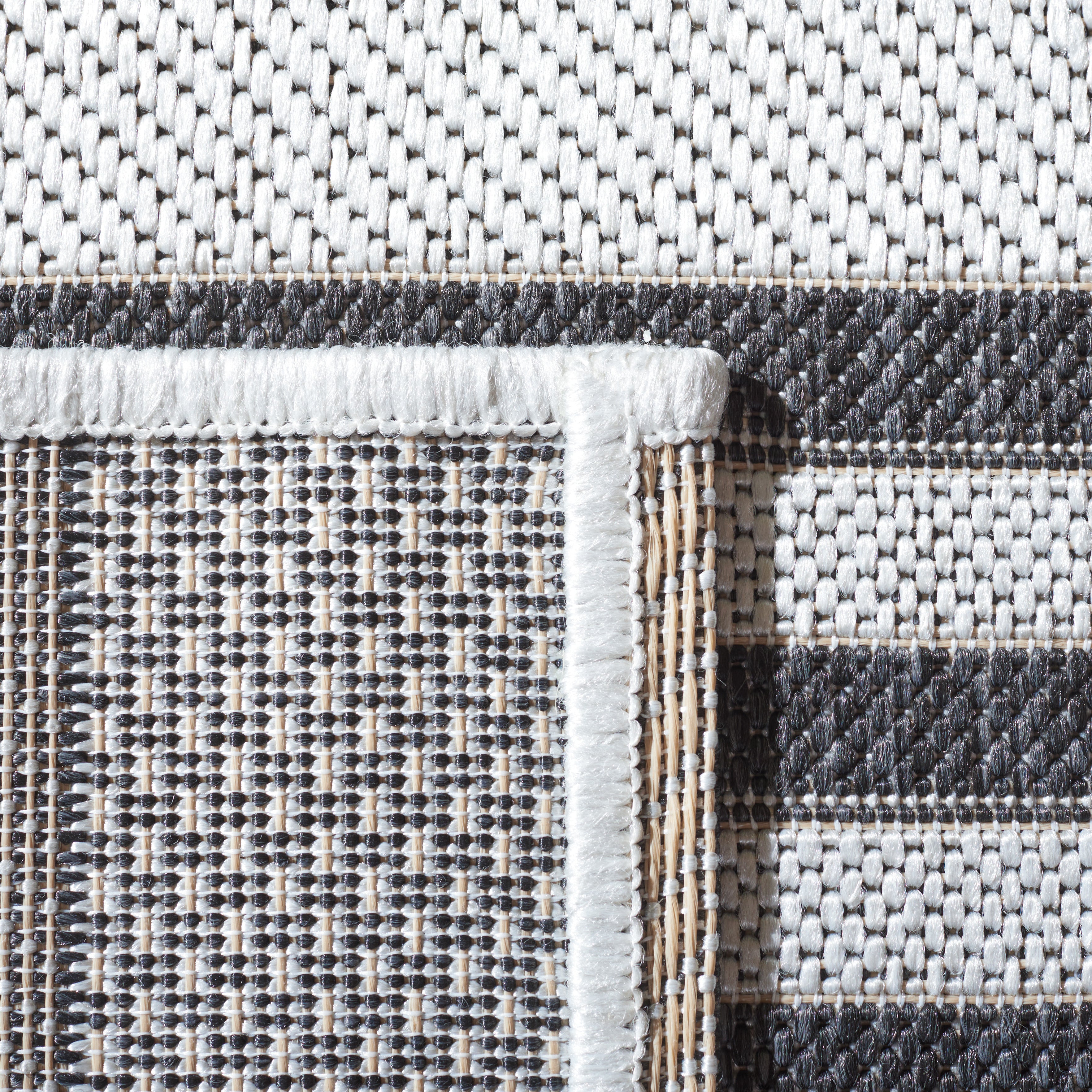 BEACH HOUSE 222 – LIGHT GREY / CHARCOAL
