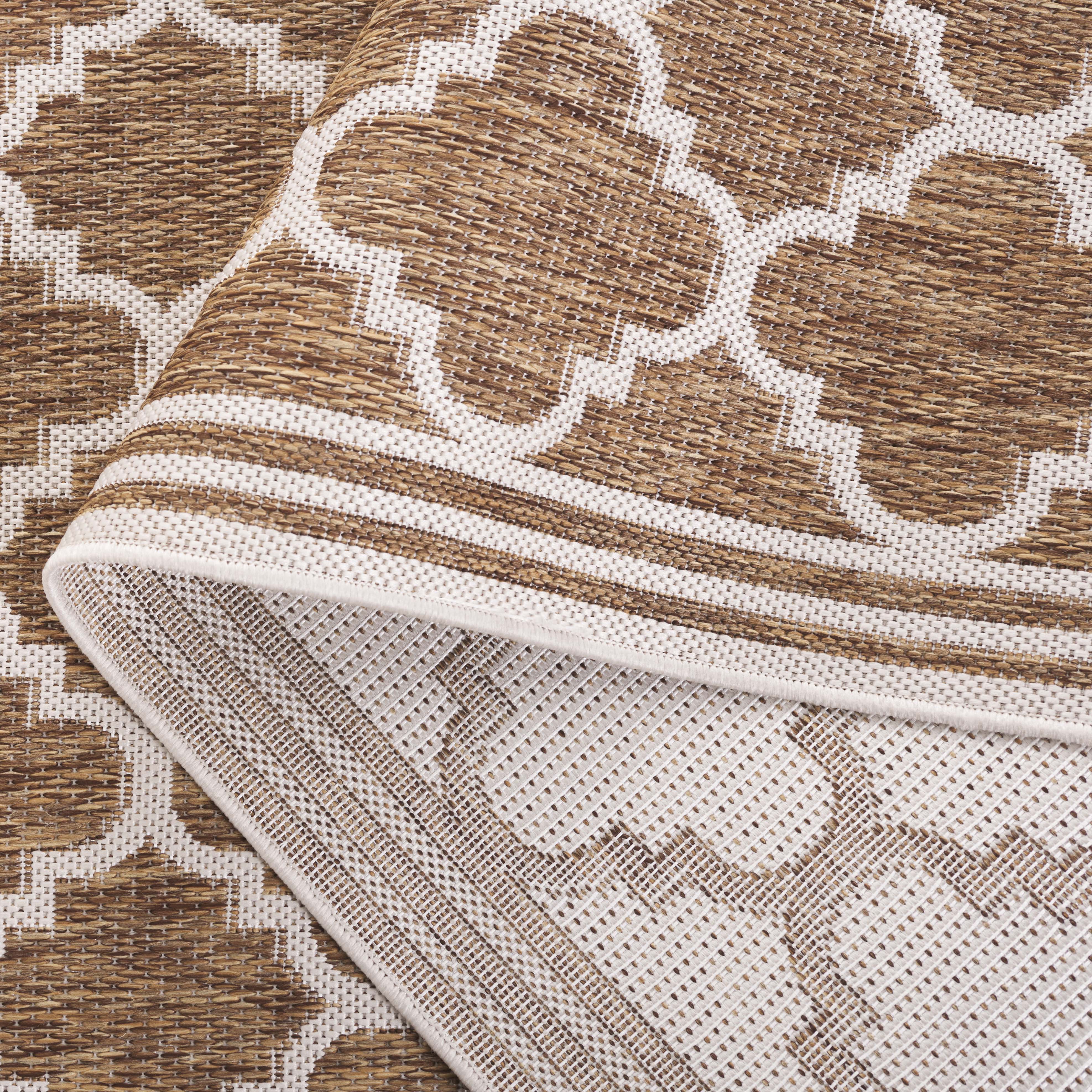 BEACH HOUSE 266 – BROWN / IVORY