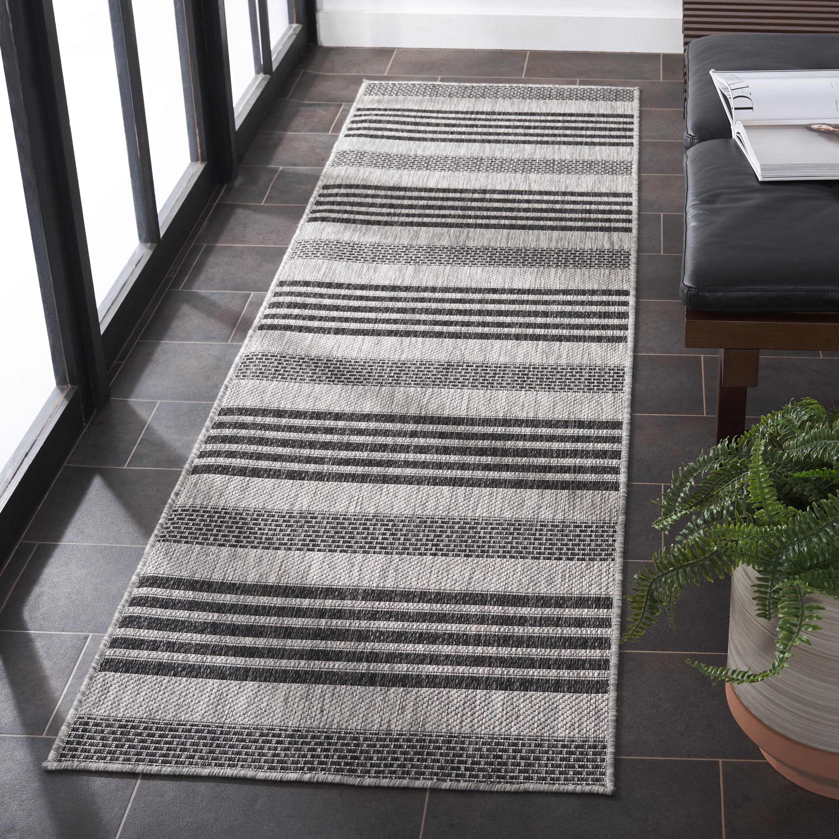 BEACH HOUSE 278 – GREY / CHARCOAL