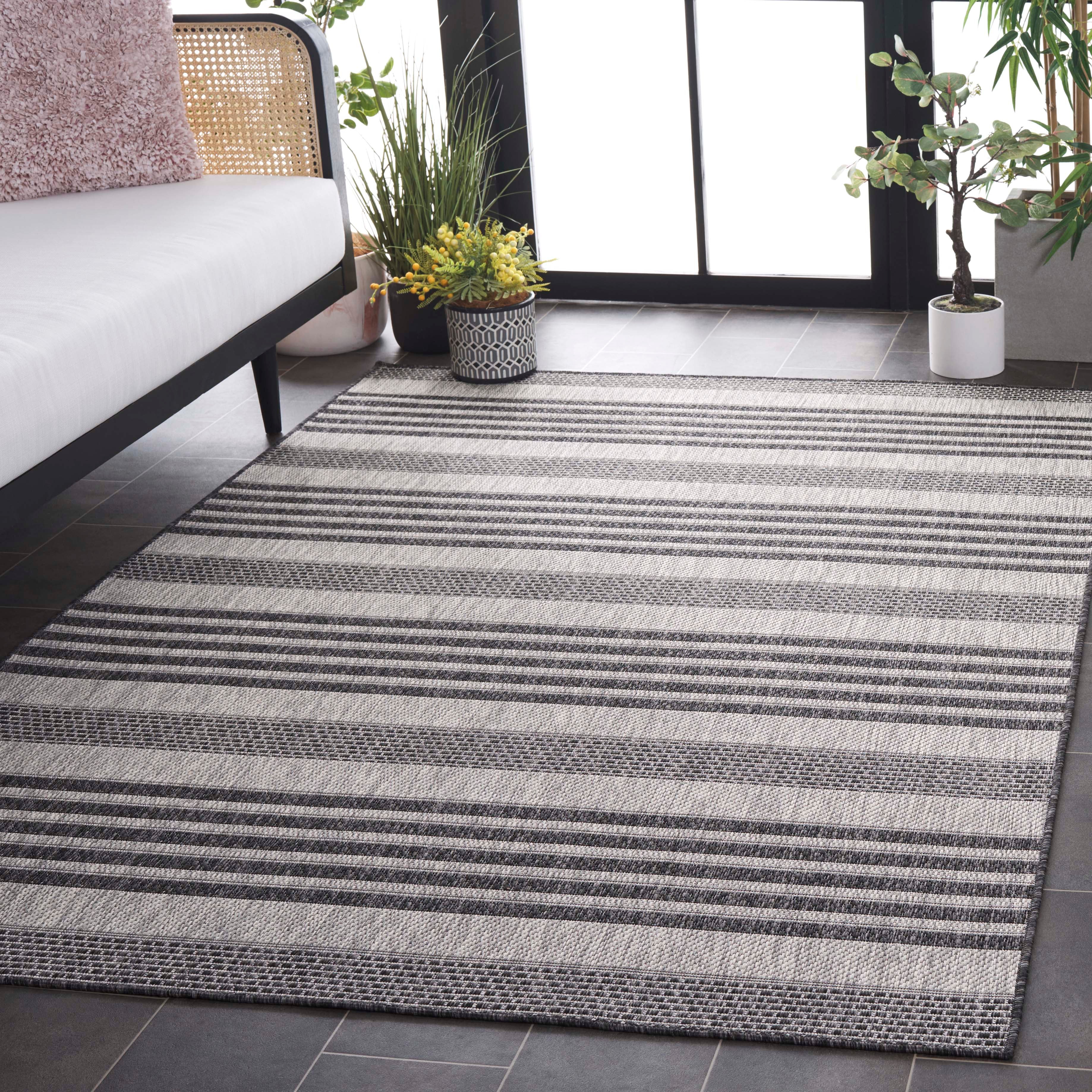 BEACH HOUSE 278 – GREY / CHARCOAL