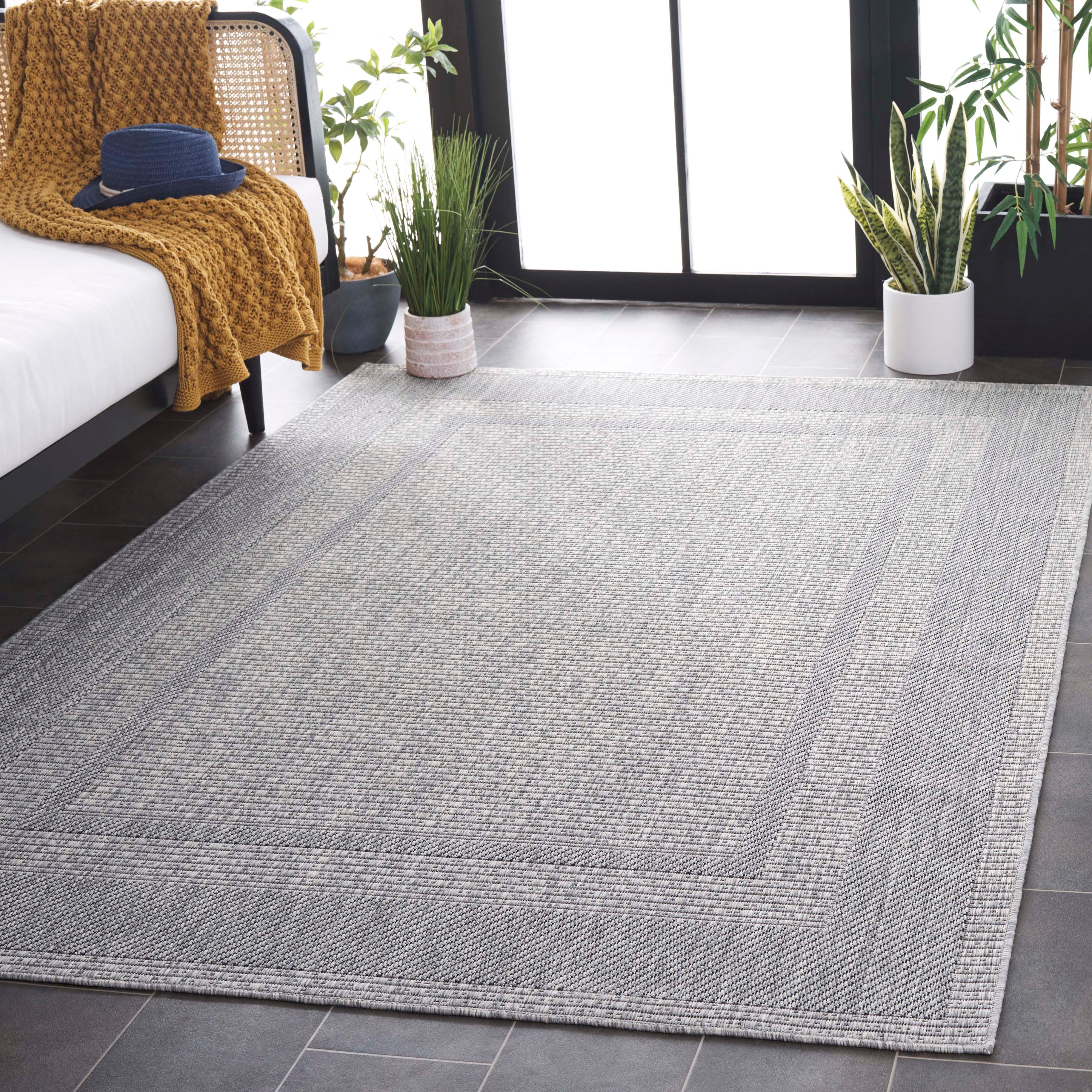 BEACH HOUSE 290 – GREY / CHARCOAL