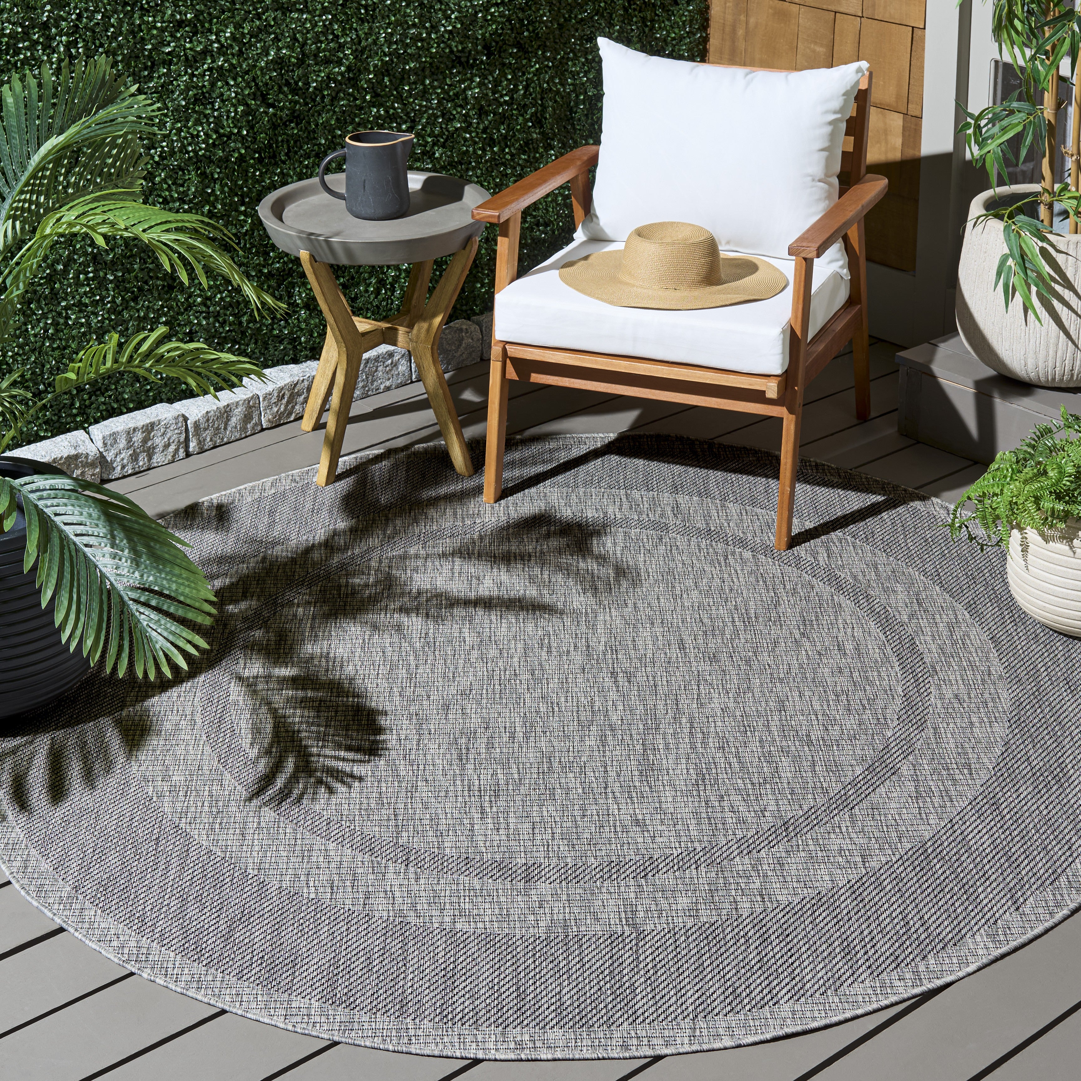 BEACH HOUSE 290 – GREY / CHARCOAL