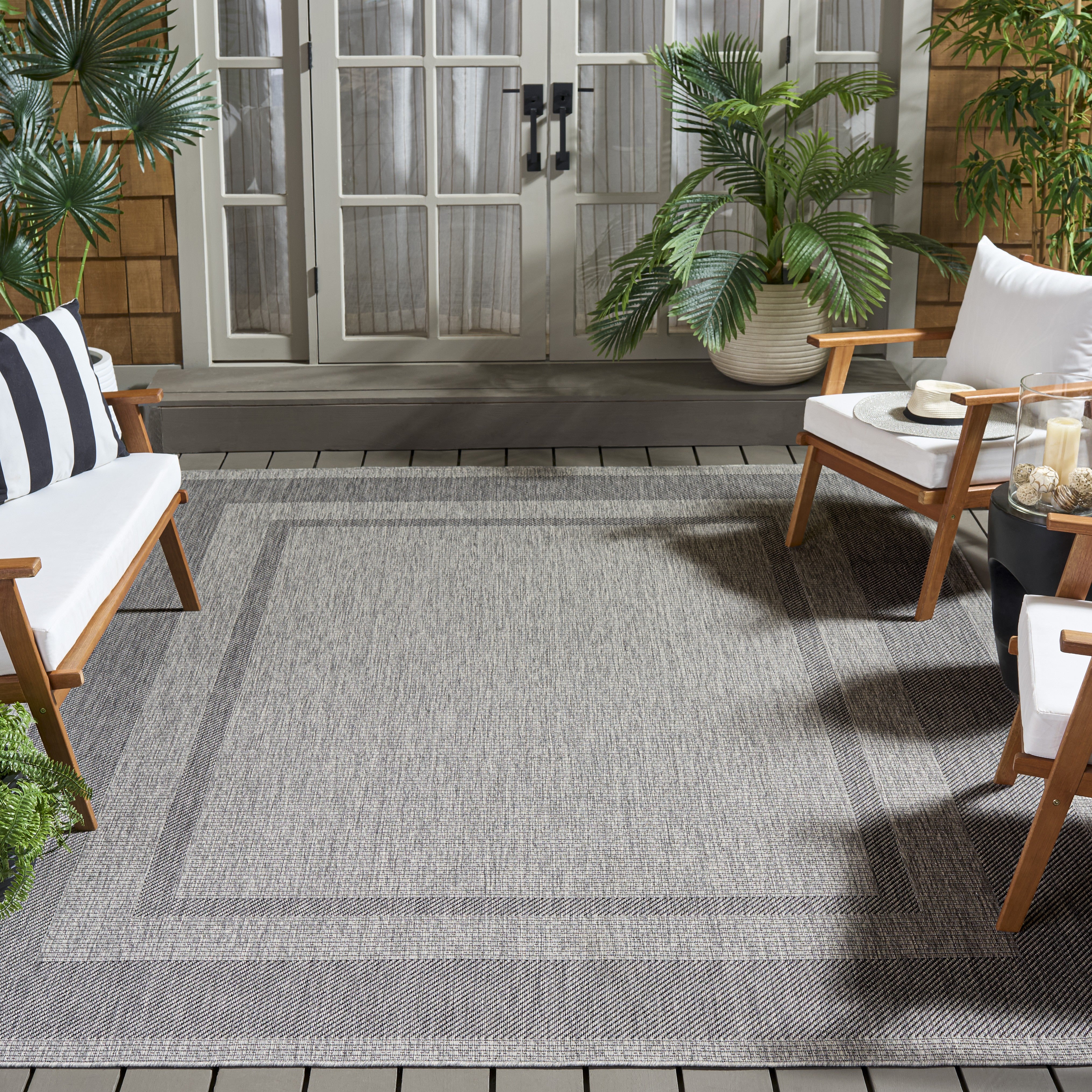 BEACH HOUSE 290 – GREY / CHARCOAL