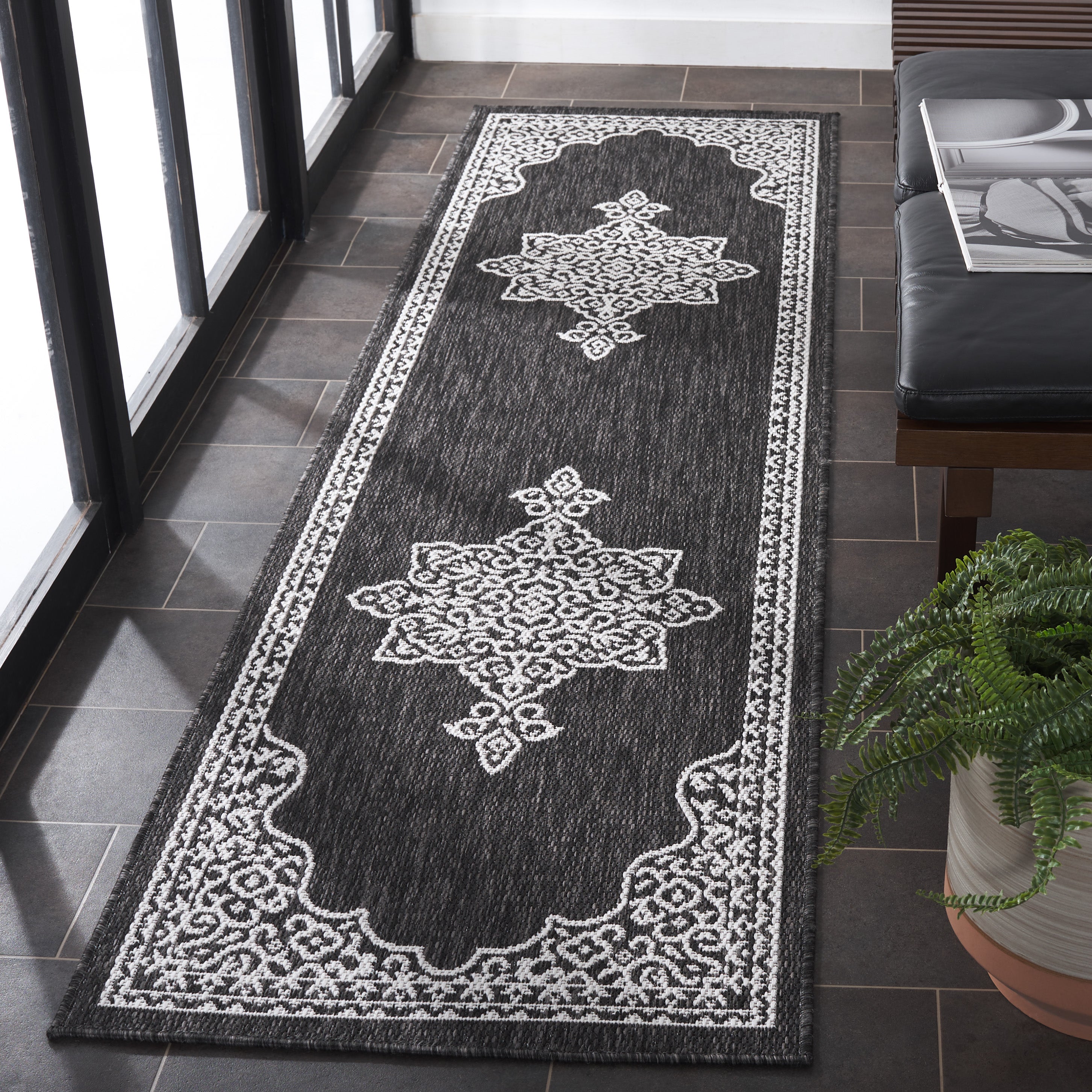 BEACH HOUSE 292 – CHARCOAL / IVORY