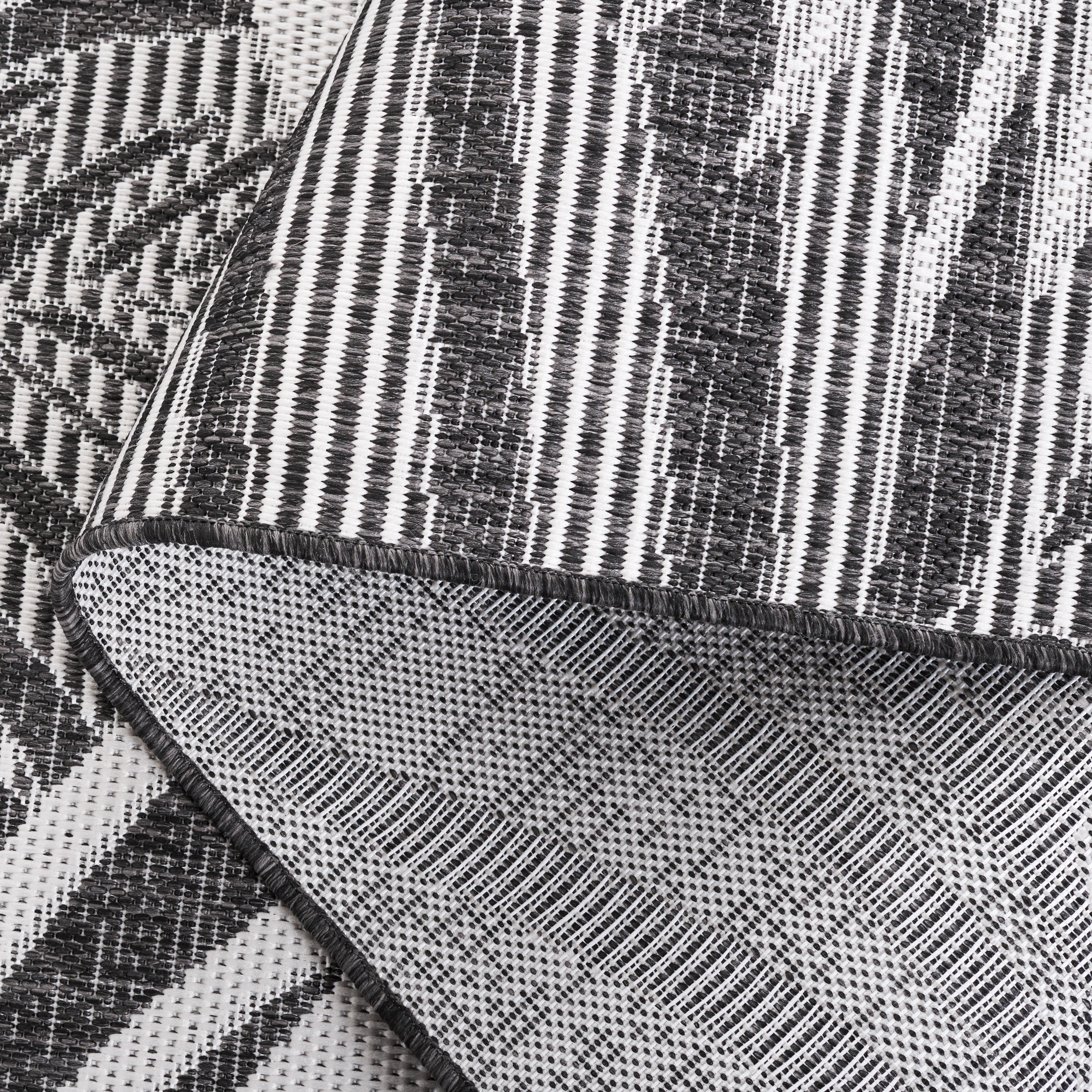 BEACH HOUSE 294 – CHARCOAL / IVORY