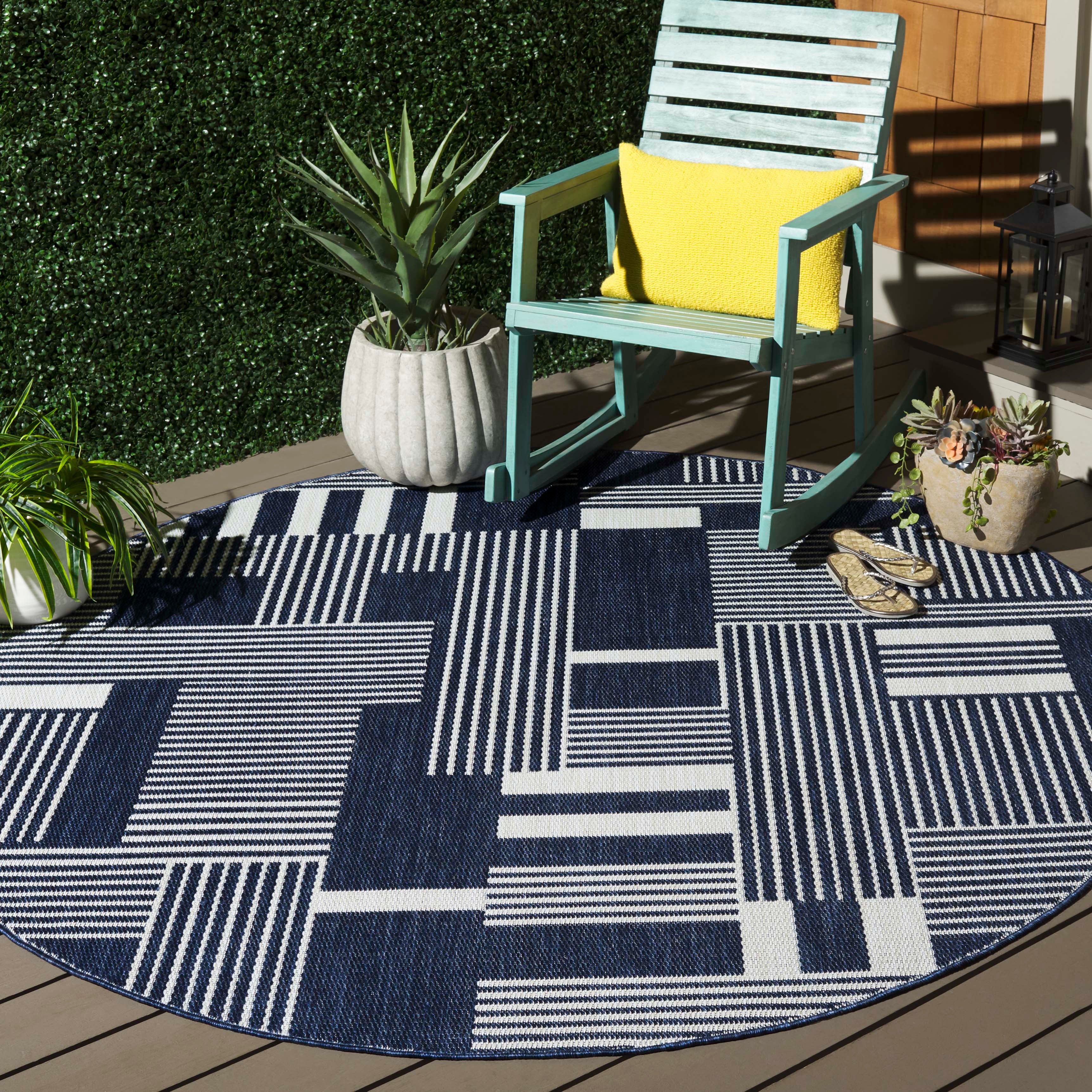 BEACH HOUSE 402 – NAVY / IVORY