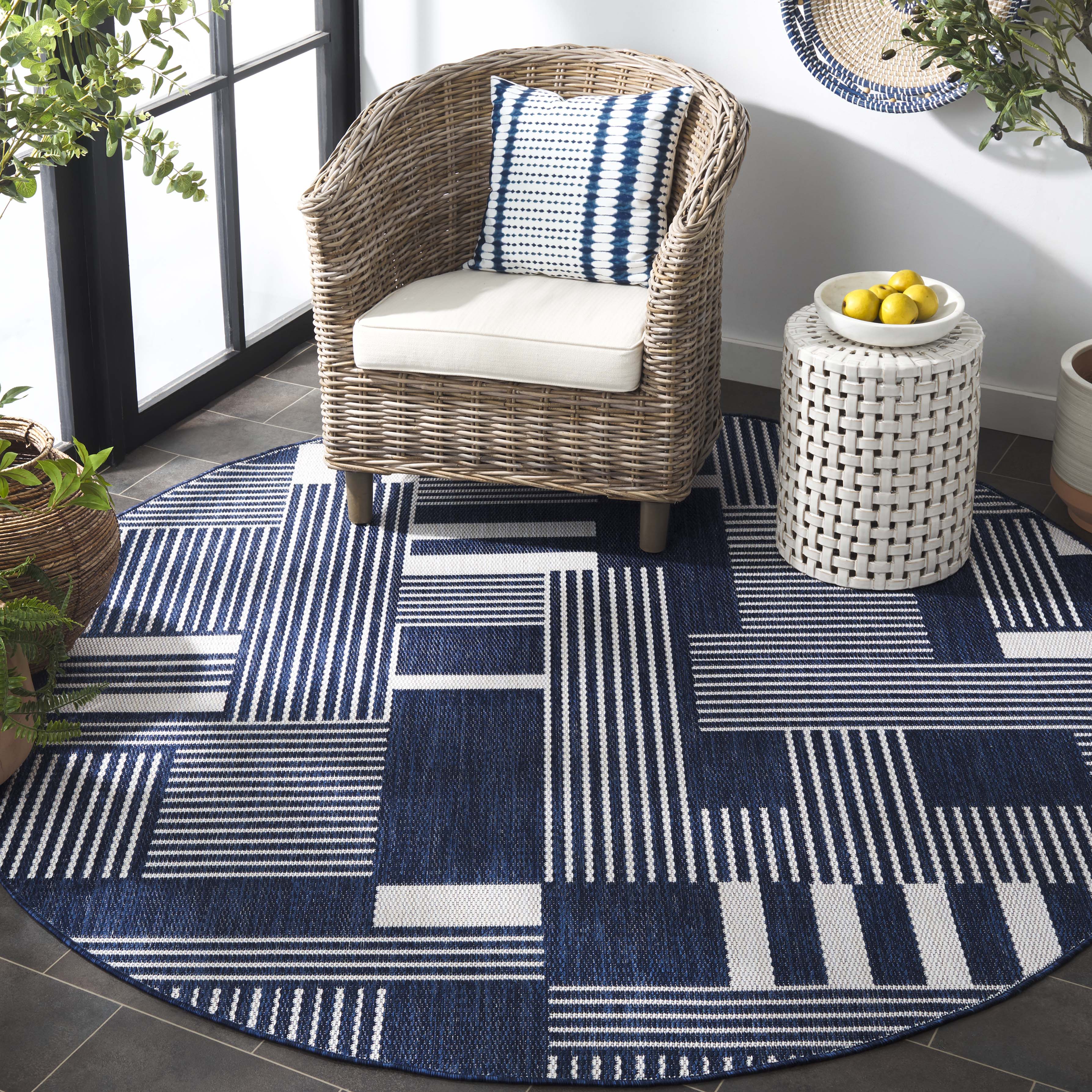 BEACH HOUSE 402 – NAVY / IVORY